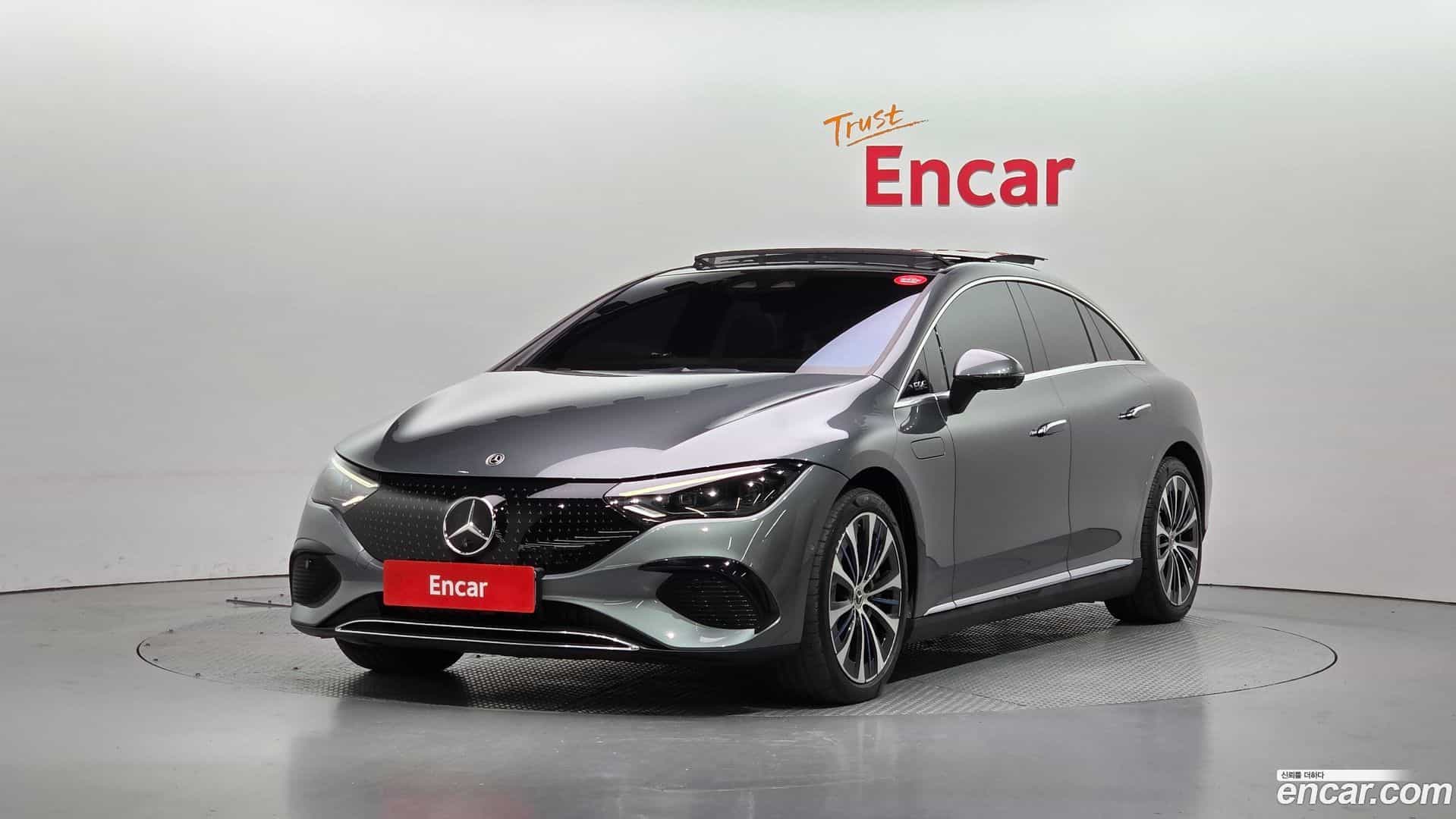EQE Mercedes-Benz 2022.9-OUTER-001
