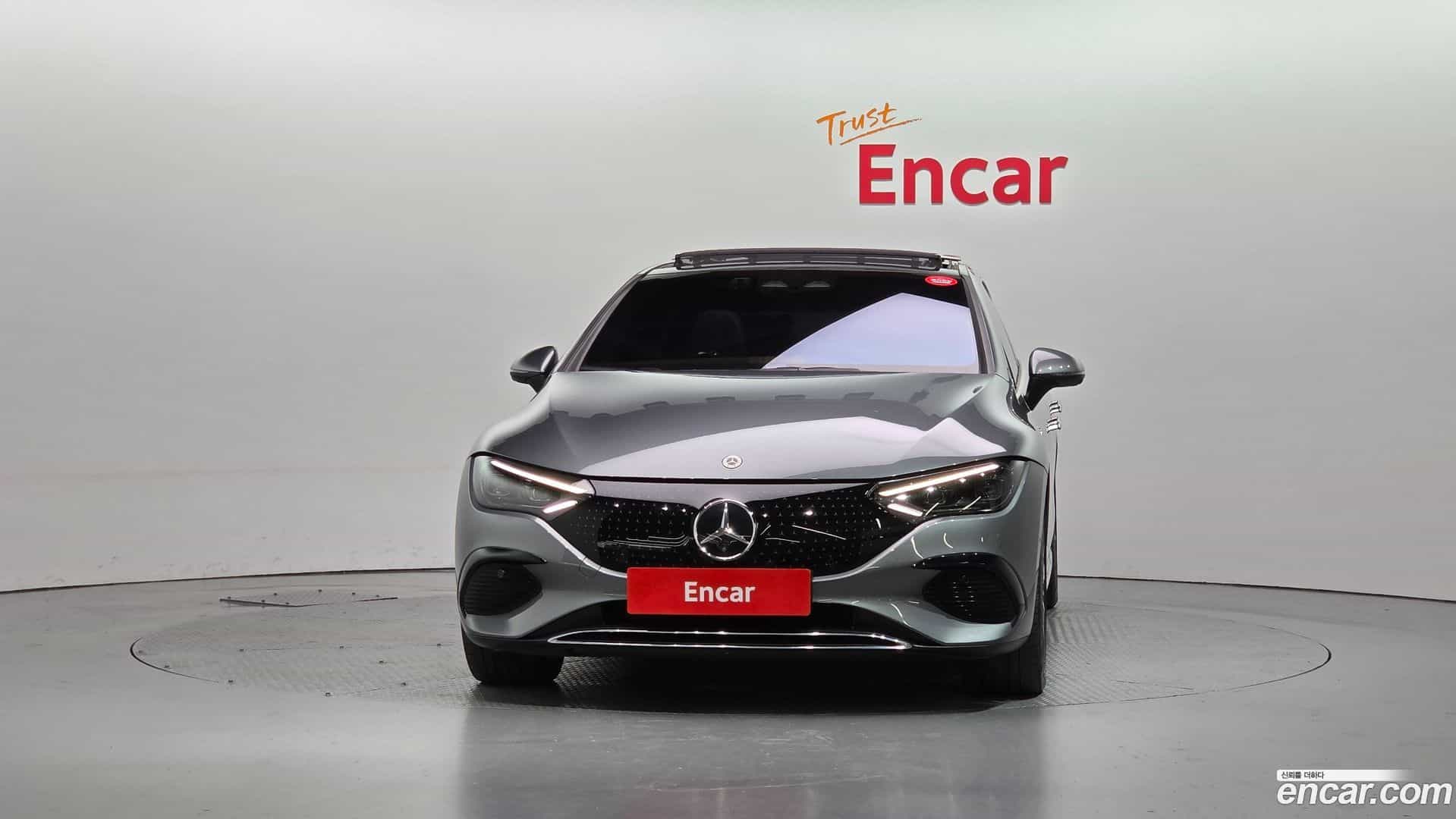 EQE Mercedes-Benz 2022.9-OUTER-003
