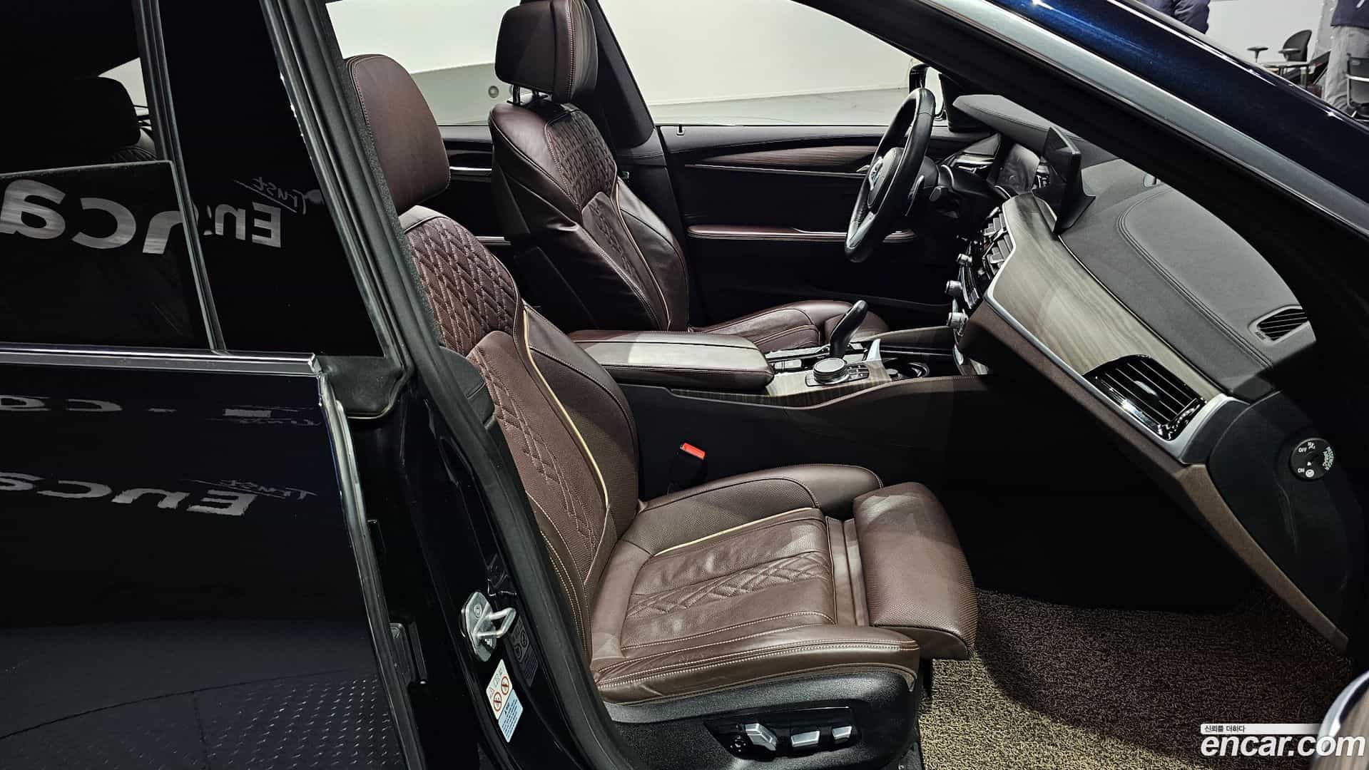 Gran Turismo BMW 2020.5-INNER-010