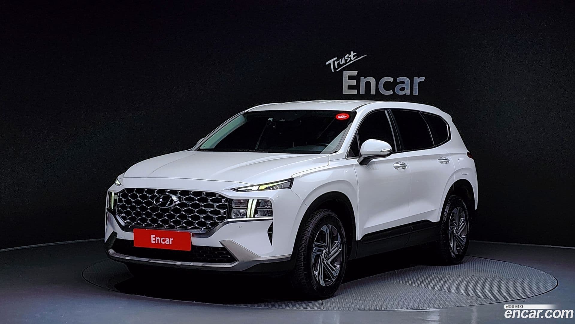 Main__Slider__Photo:Santafe Hyundai 2021.3-0