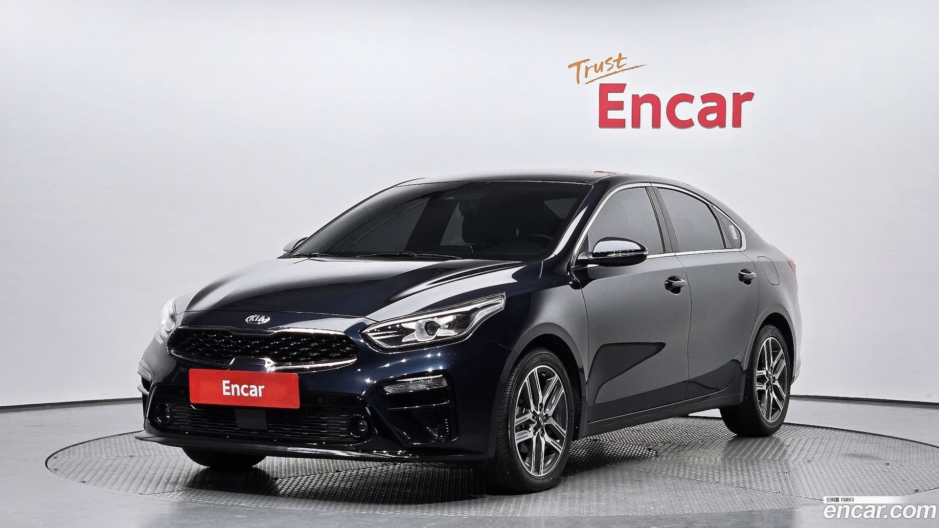Main__Slider__Photo:K3 Kia 2018.7-0