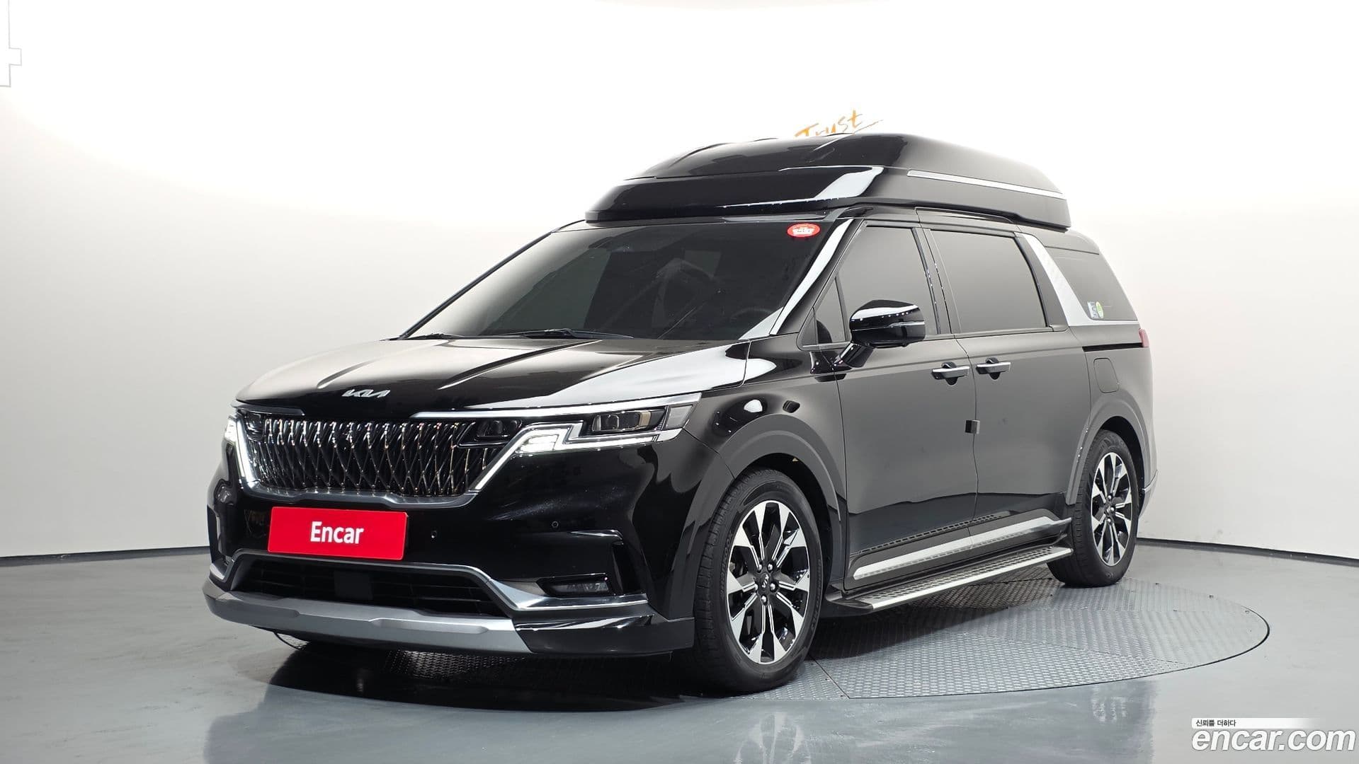 Main__Slider__Photo:Canival Kia 2021.6-0