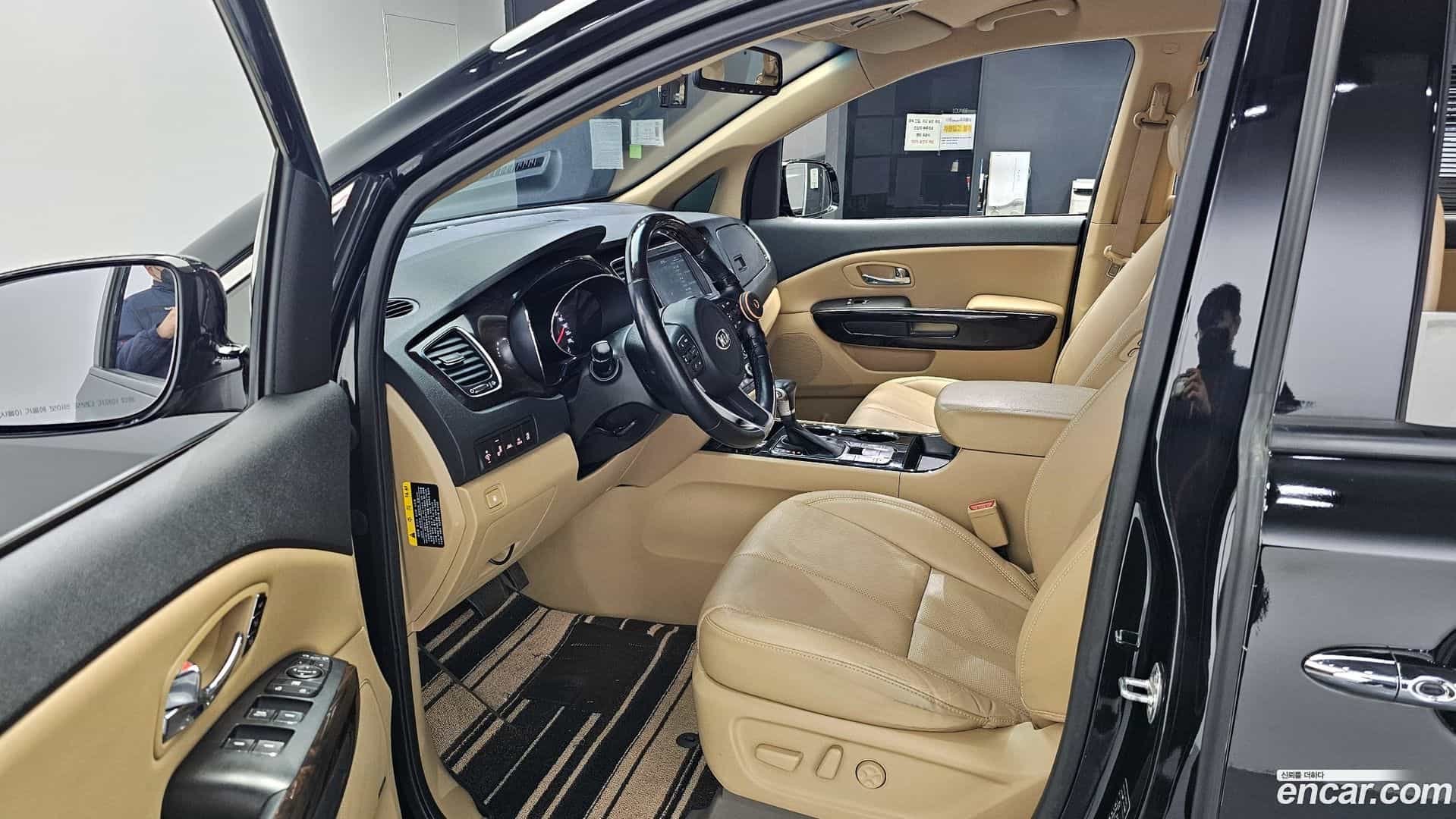 Canival Kia 2019.5-INNER-010