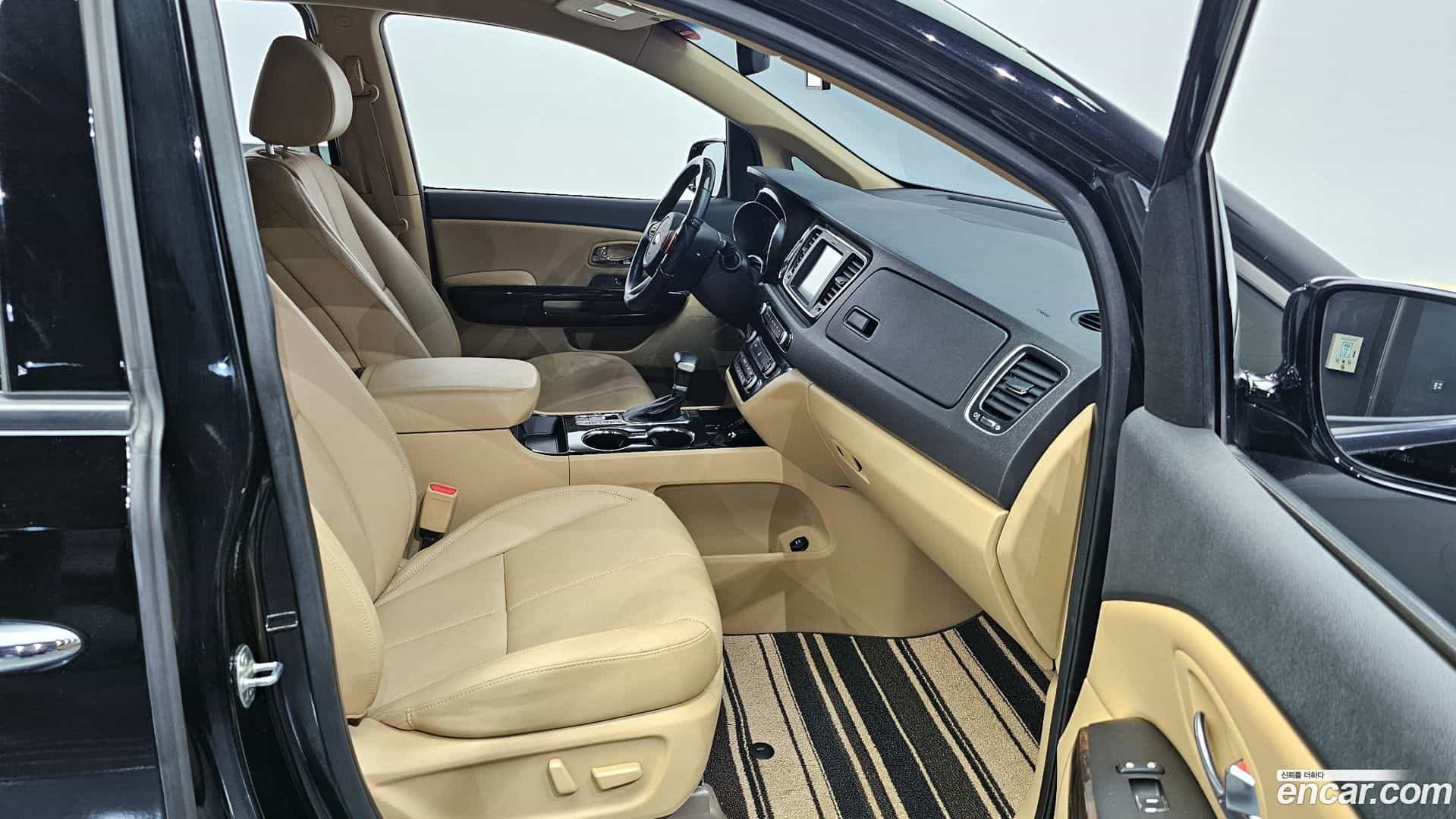 Canival Kia 2019.5-OPTION-015