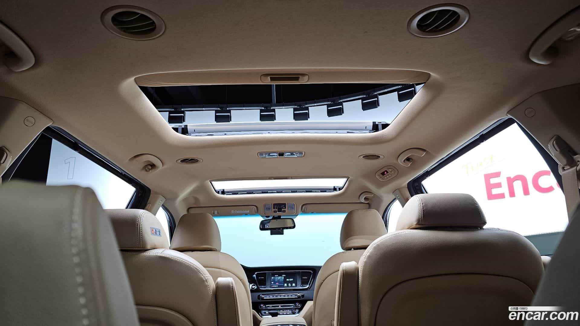 Canival Kia 2018.10-OPTION-023