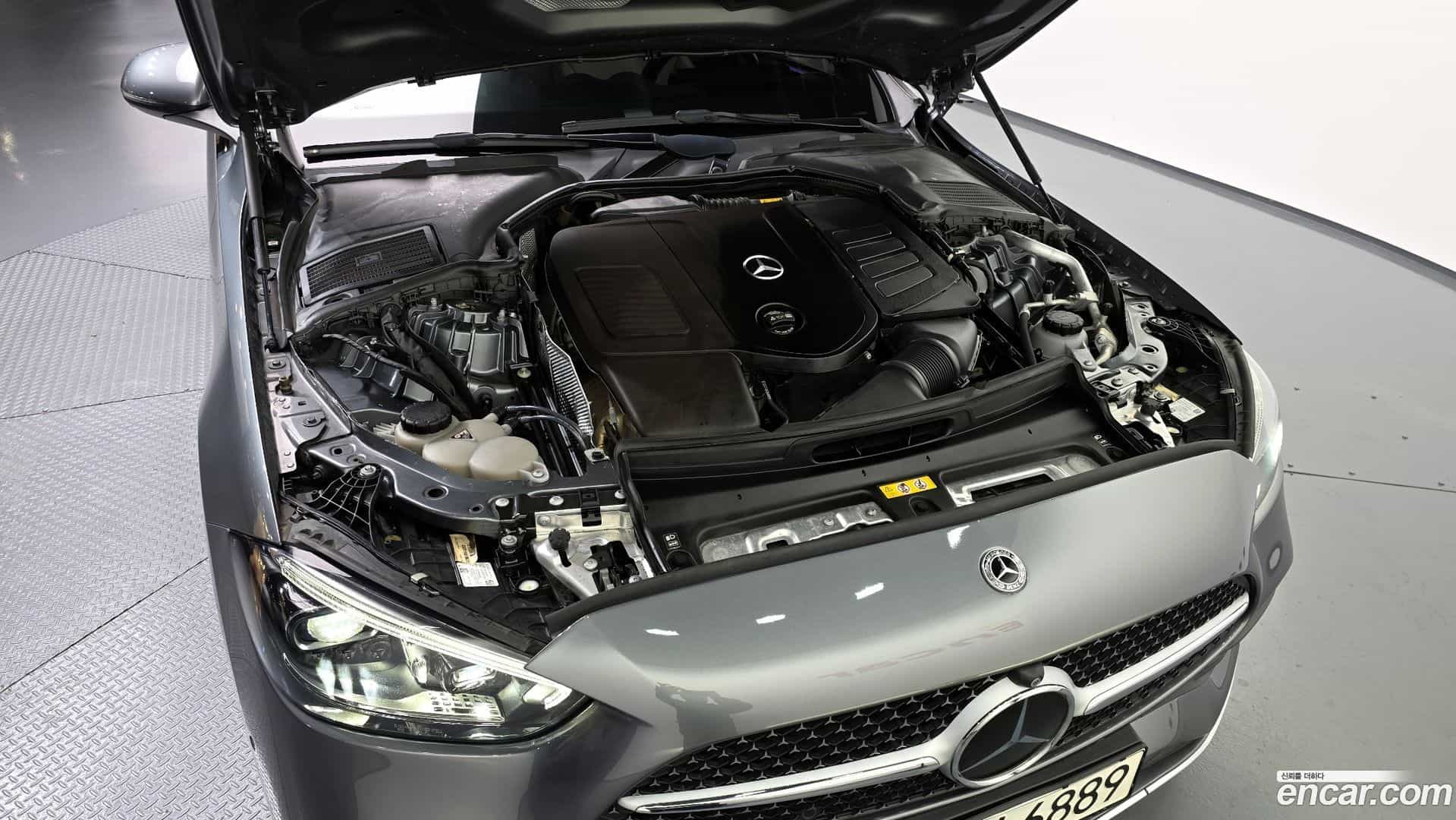 C-Class Mercedes-Benz 2022.4-INNER-006