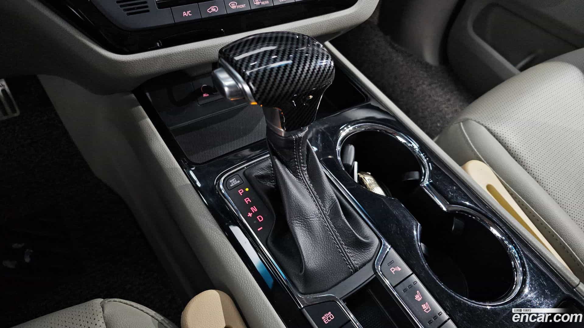 Canival Kia 2018.5-INNER-009