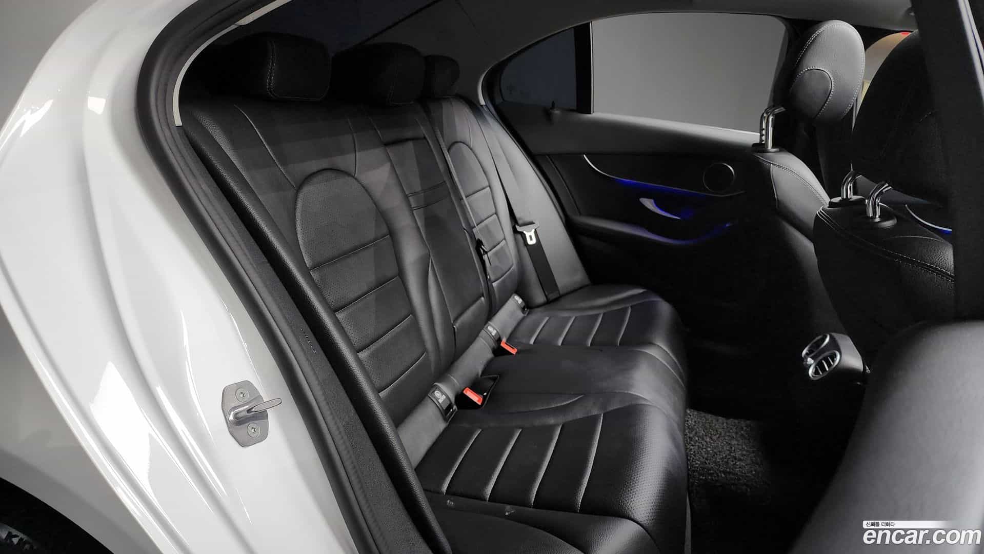 C-Class Mercedes-Benz 2021.7-OPTION-016