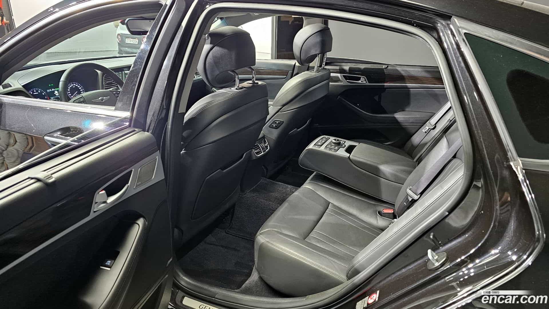G80 Genesis 2017.4-OPTION-015