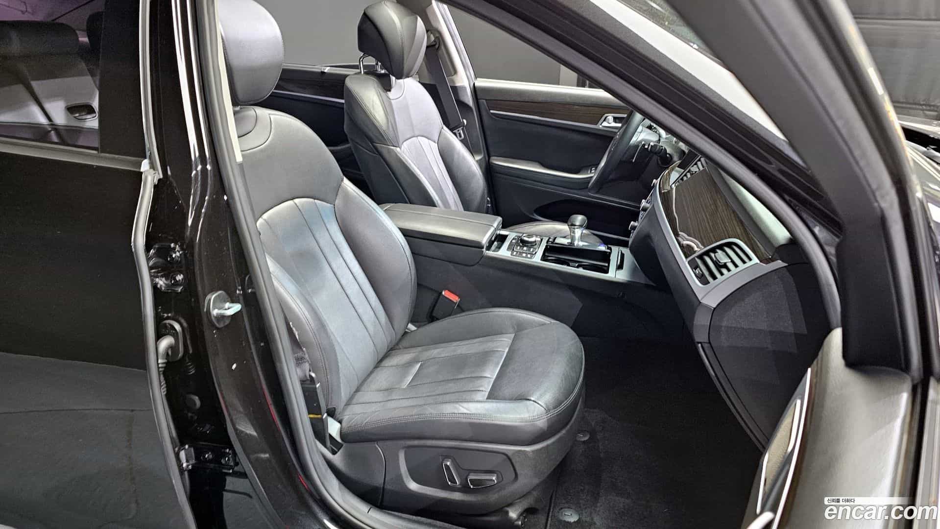 G80 Genesis 2017.4-OPTION-016