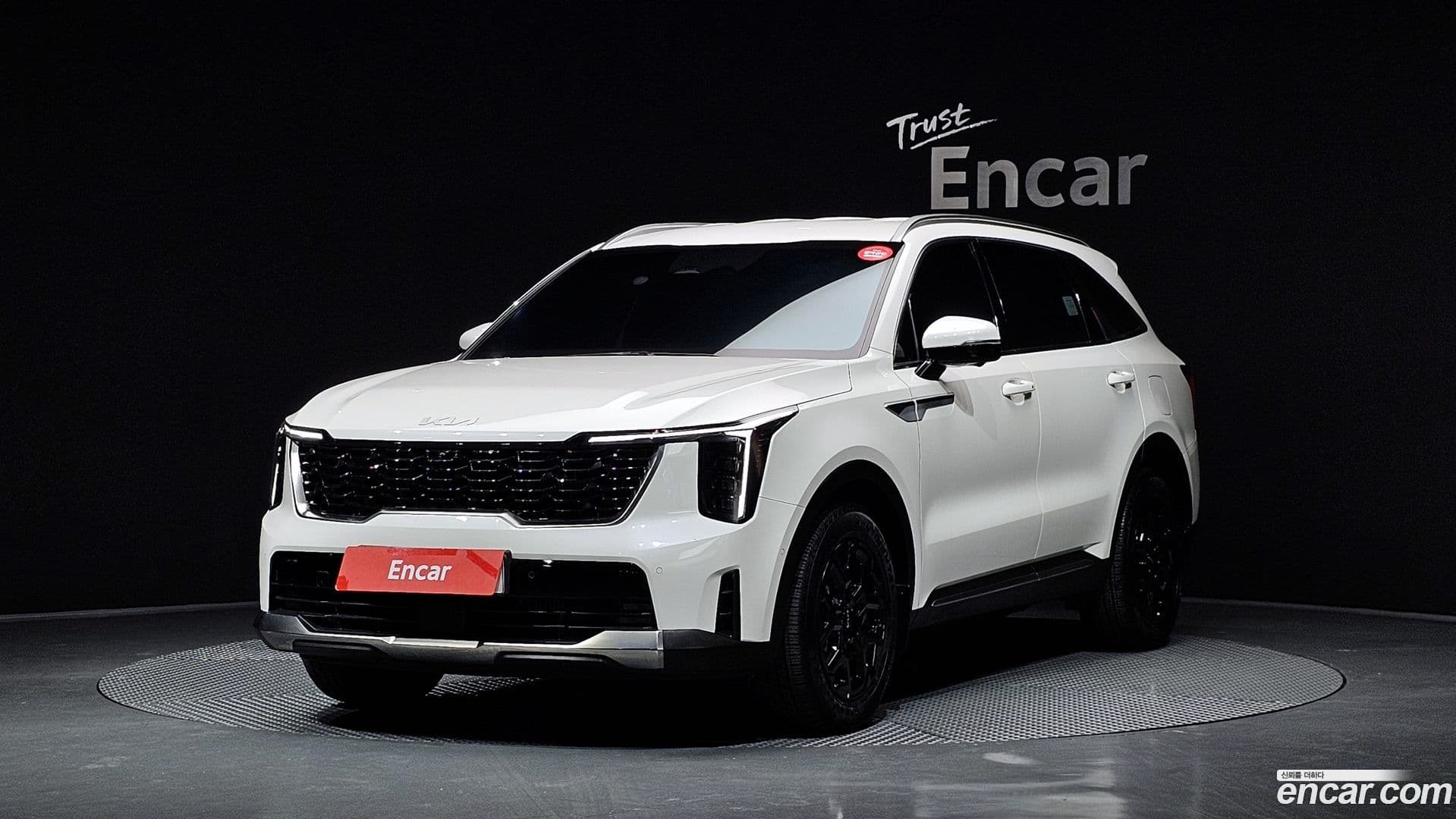 Main__Slider__Photo:Sorento Kia 2023.8-0