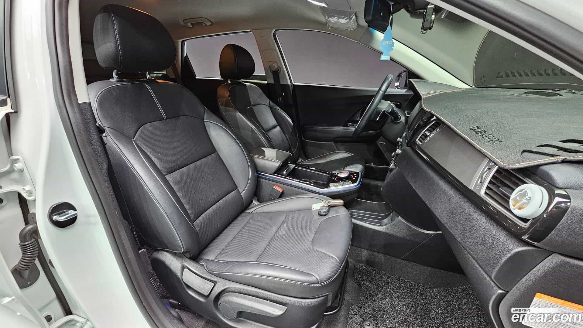 Niro Kia 2020.2-INNER-010