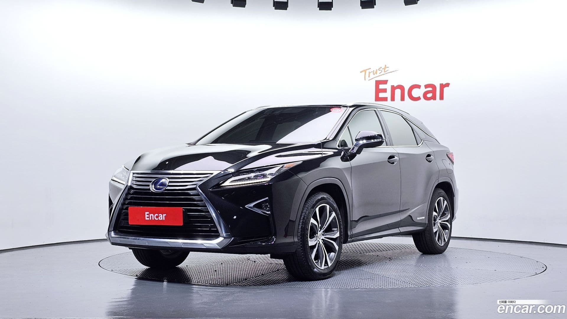 Main__Slider__Photo:RX Lexus 2016.3-0