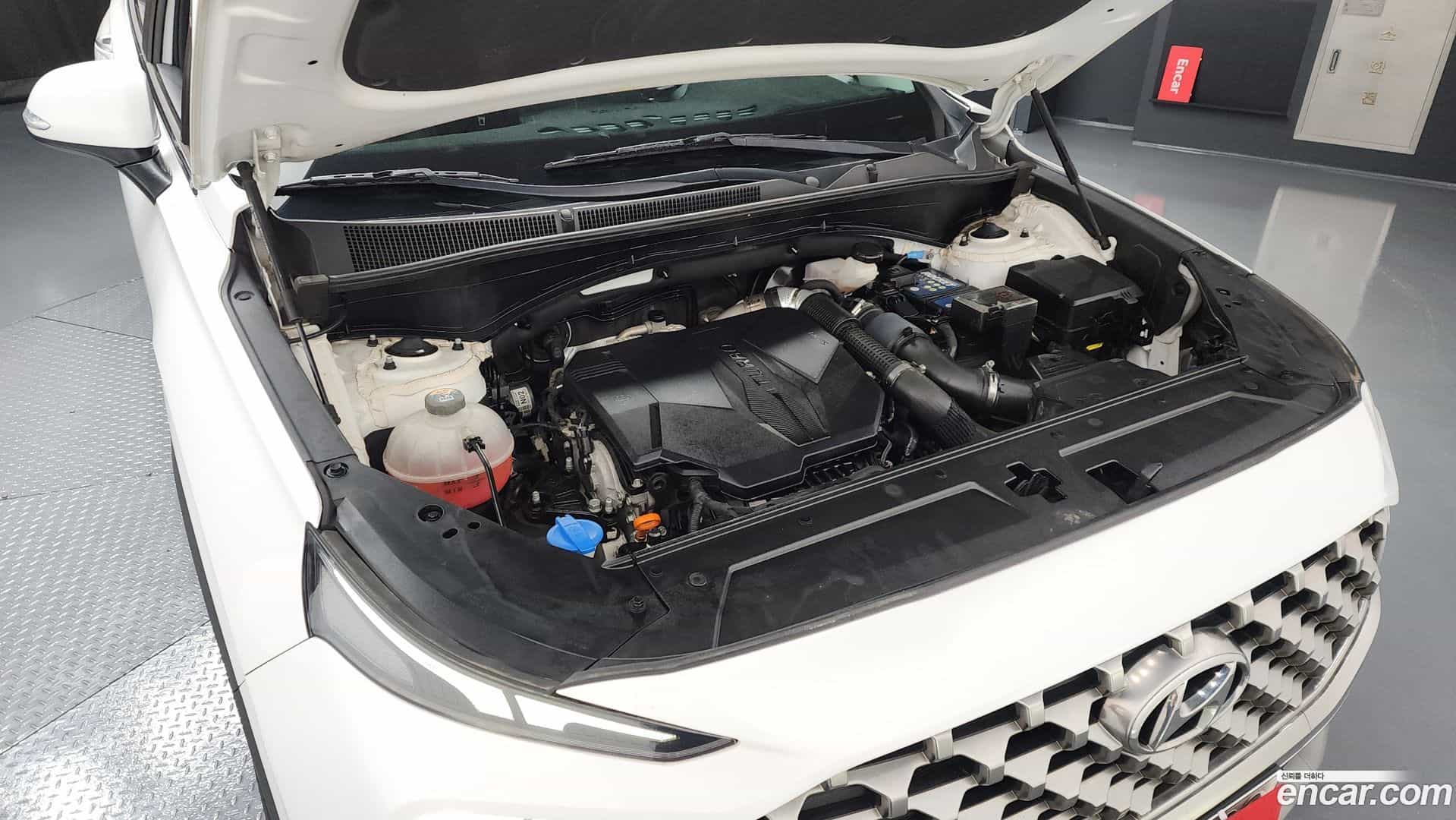 Santafe Hyundai 2022.5-INNER-006
