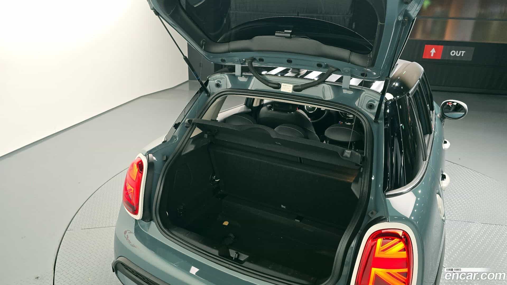 Cooper Mini 2023.0-OPTION-024