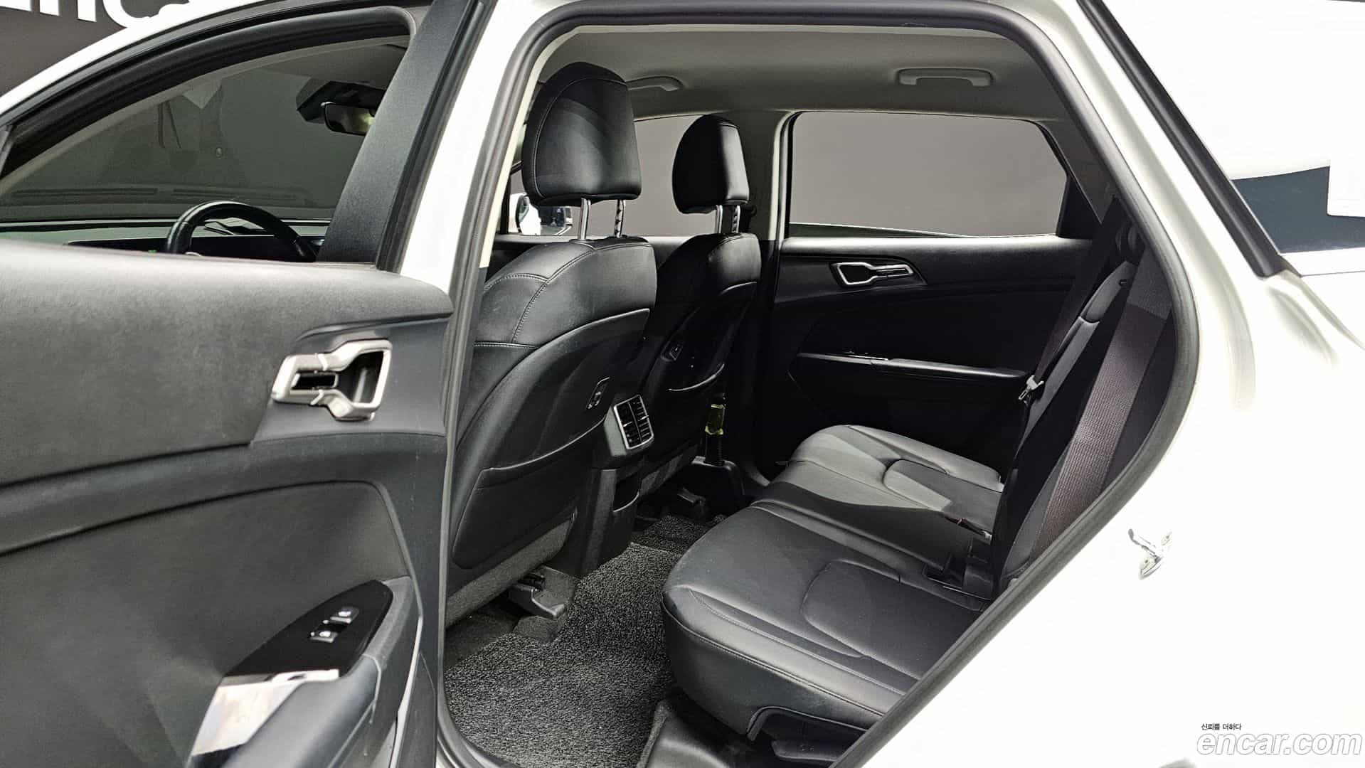 Sportage Kia 2021.8-OPTION-016