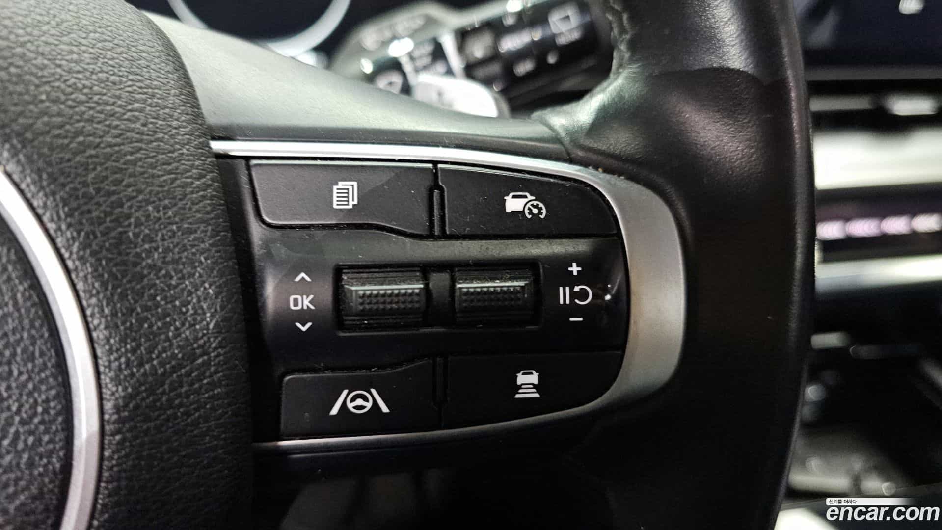 Sportage Kia 2021.8-OPTION-022