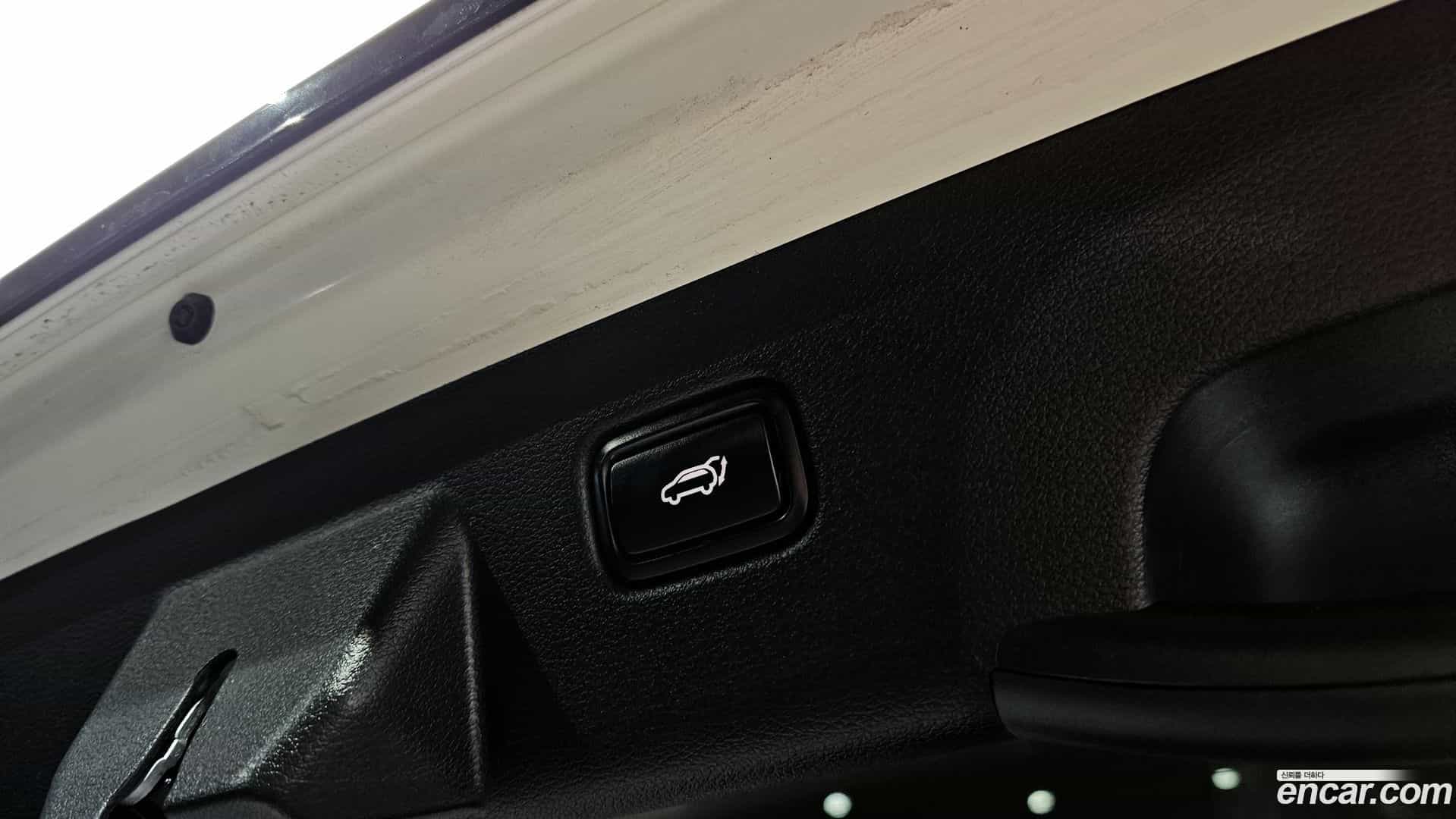 Sportage Kia 2021.8-OPTION-023