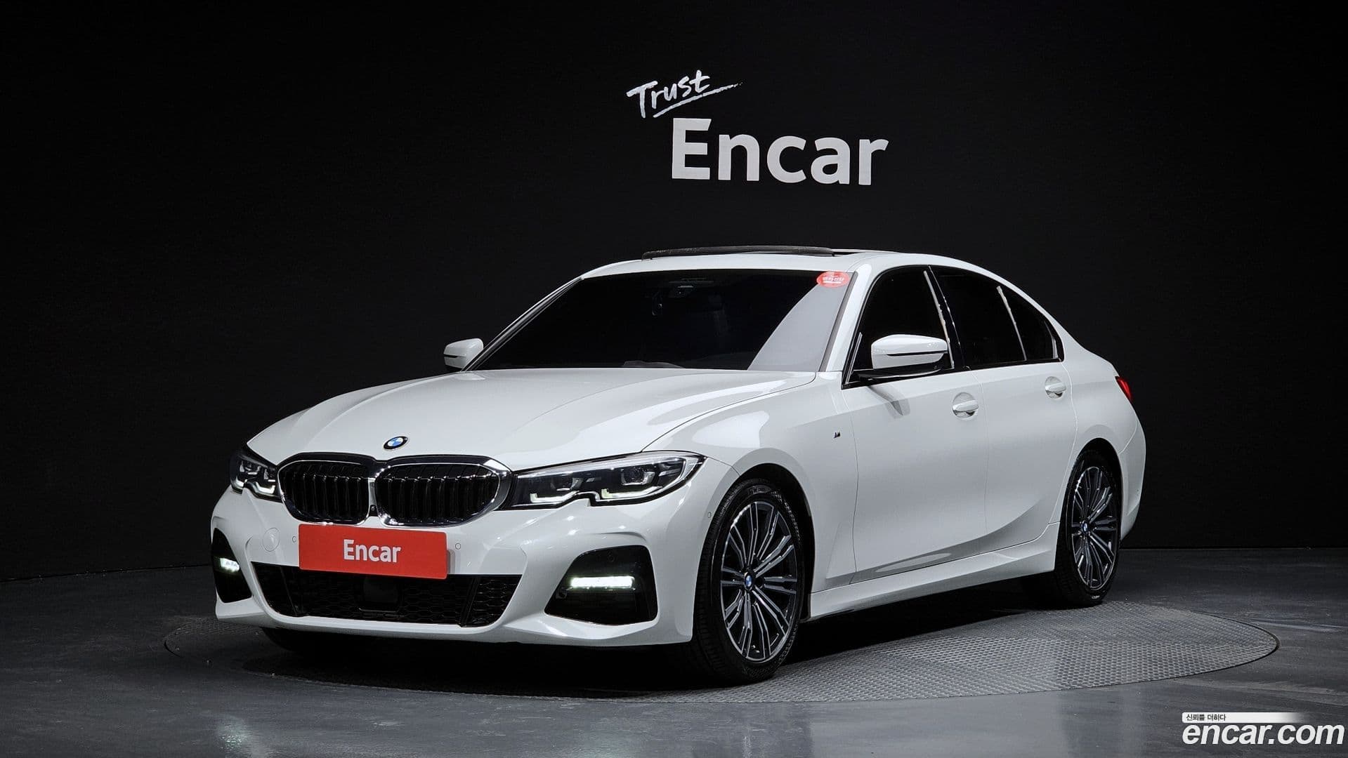 Main__Slider__Photo:3-Series BMW 2020.11-0