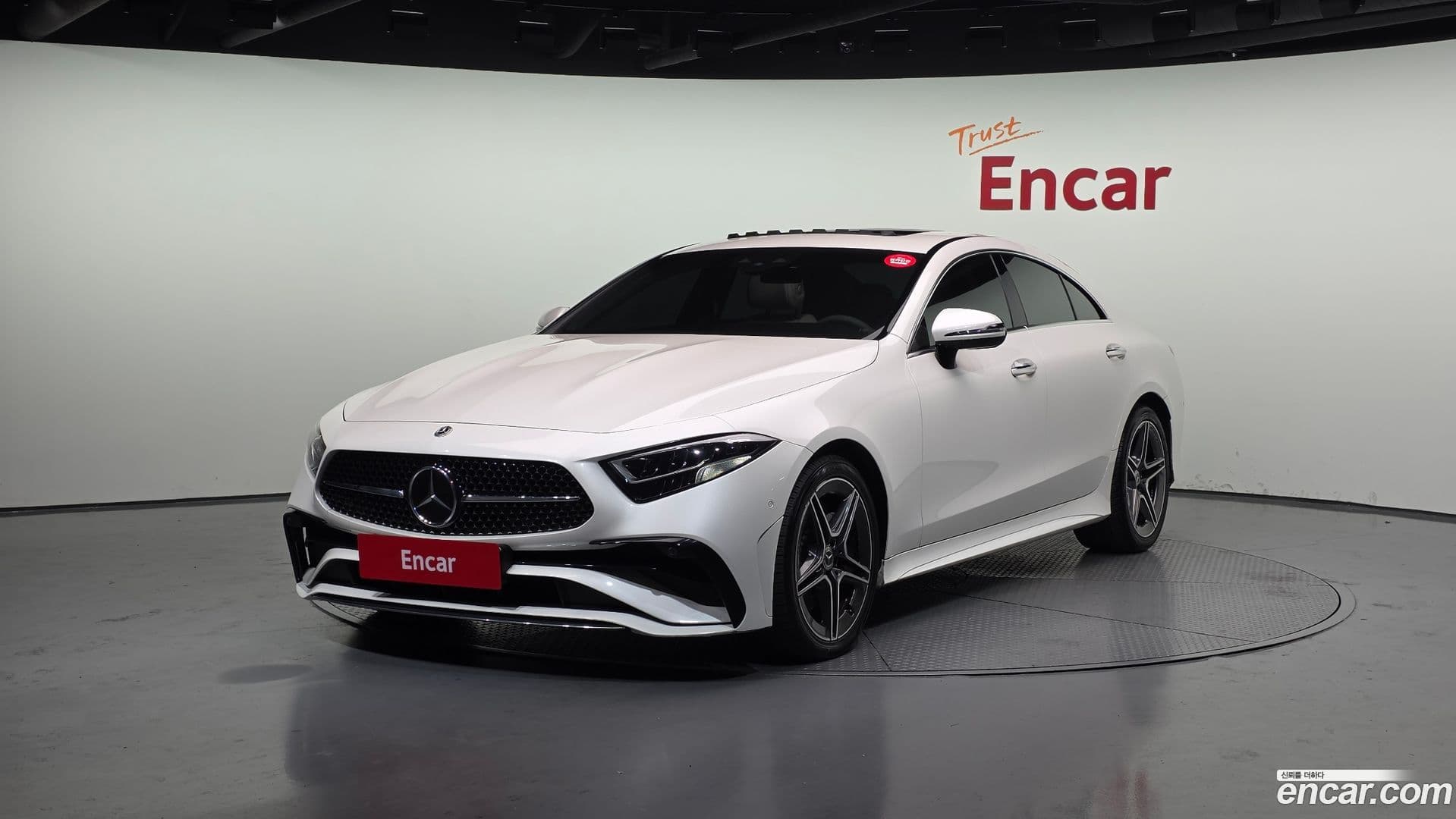 Main__Slider__Photo:CLS-Class Mercedes-Benz 2022.4-0