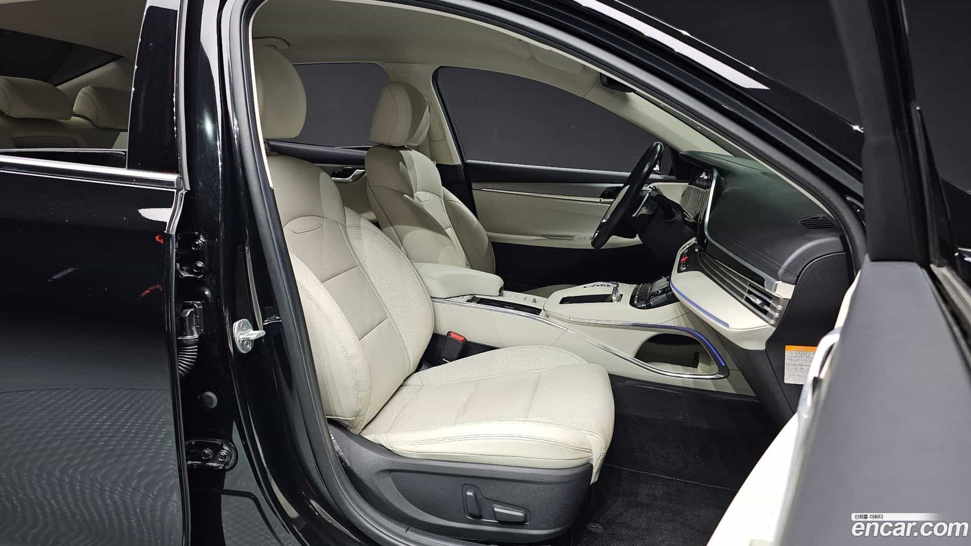 Grandeur Hyundai 2021.8-INNER-010