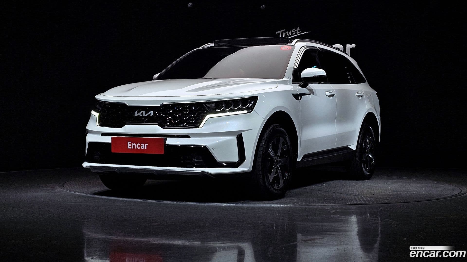 Main__Slider__Photo:Sorento Kia 2023.6-0