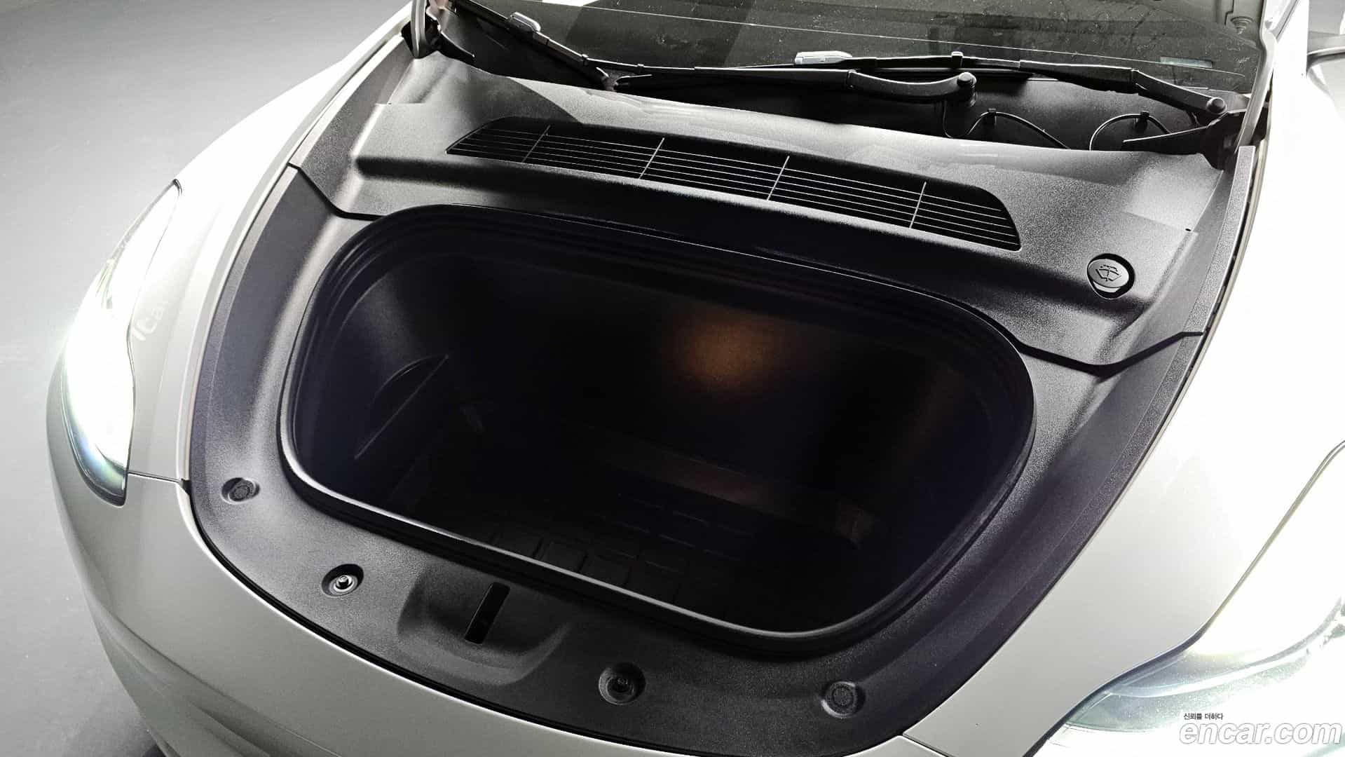 Model Y Tesla 2022.7-INNER-006