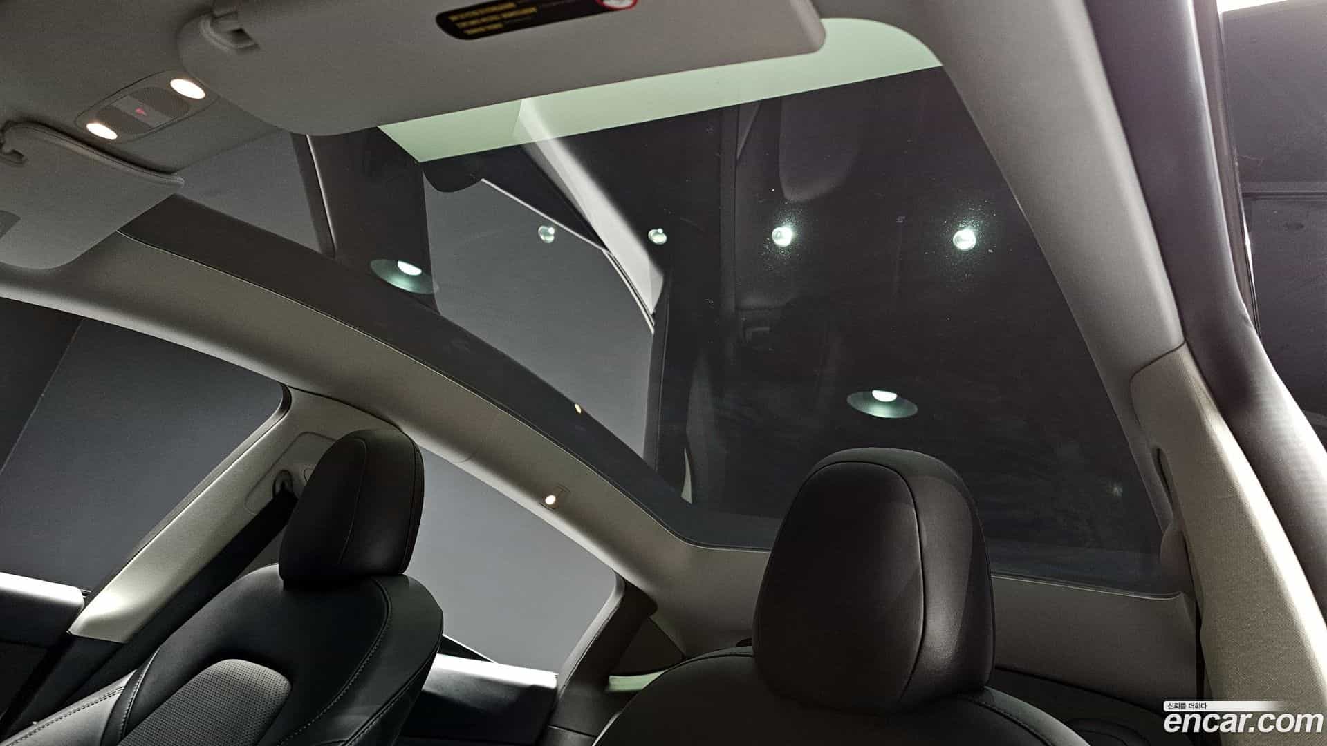 Model Y Tesla 2022.7-OPTION-021