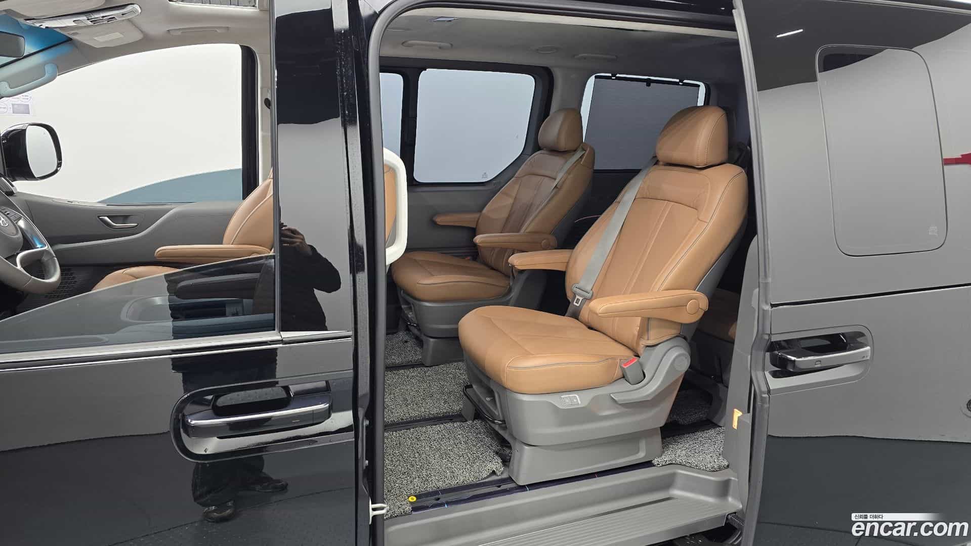 Staria Hyundai 2022.6-OPTION-016