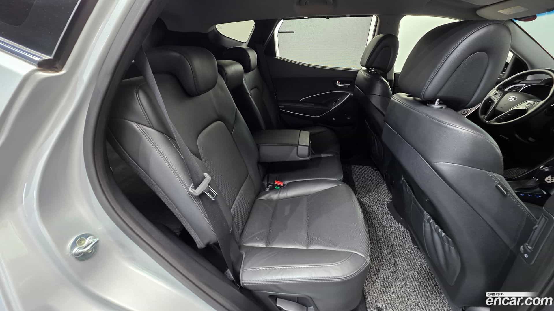 Santafe Hyundai 2016.2-OPTION-023