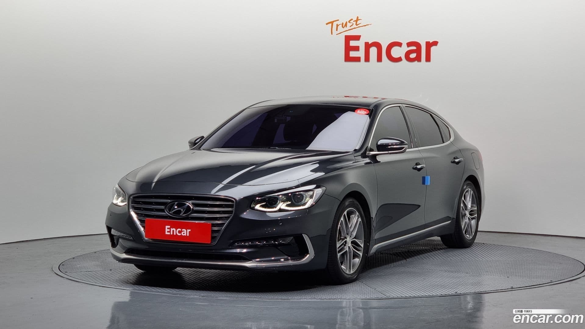 Main__Slider__Photo:Grandeur Hyundai 2018.2-0