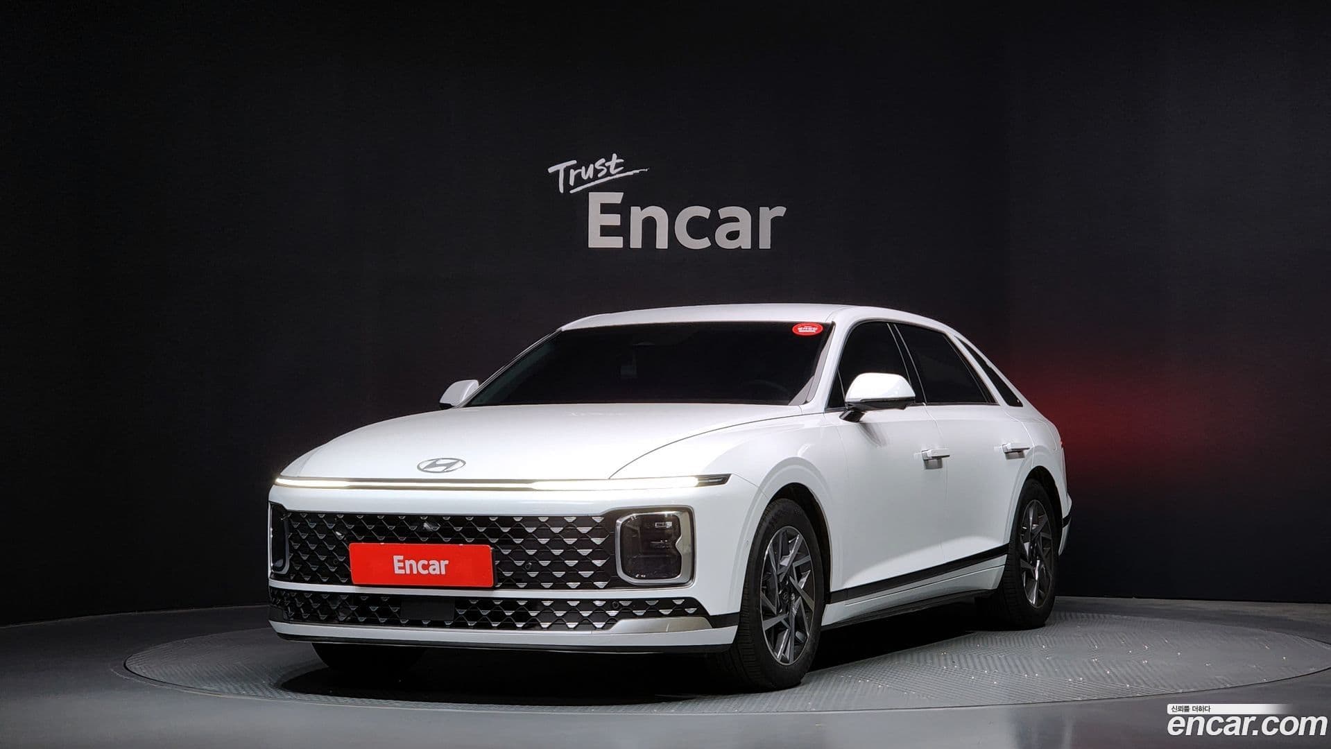 Main__Slider__Photo:Grandeur Hyundai 2024.6-0