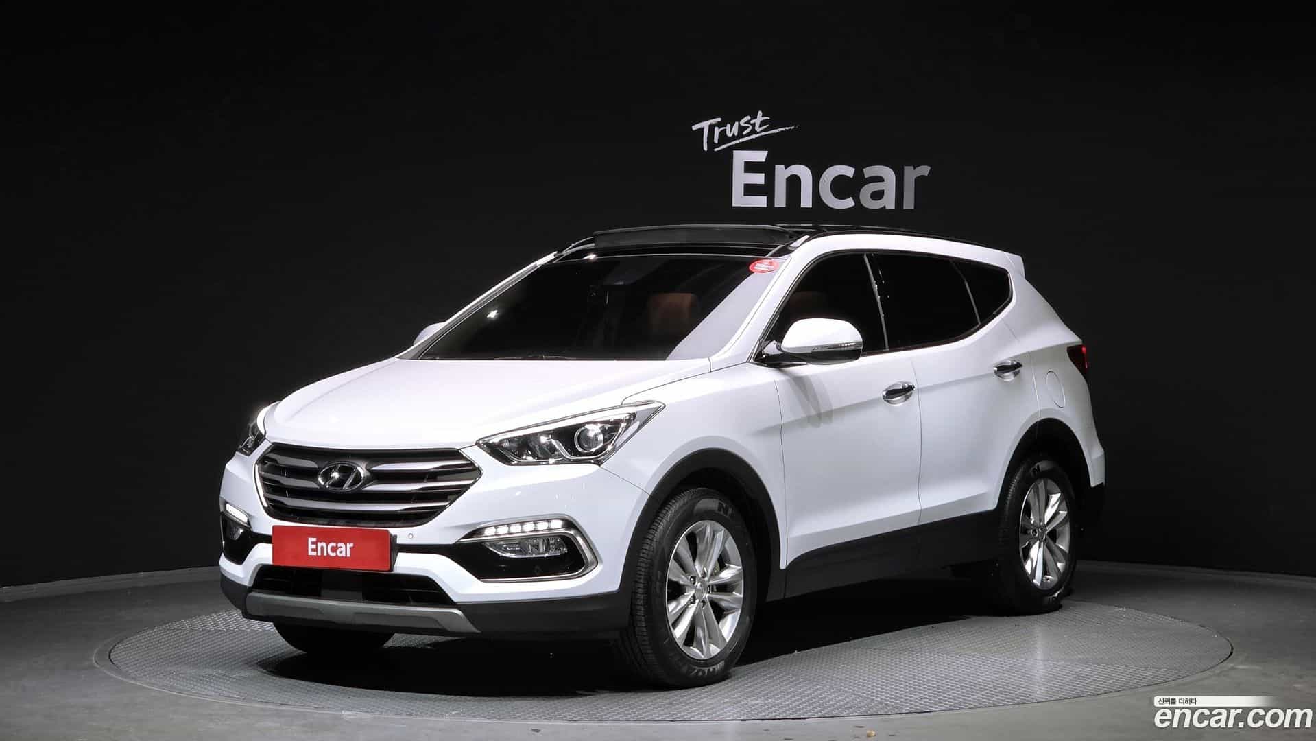 Santafe Hyundai 2017.11-OUTER-001