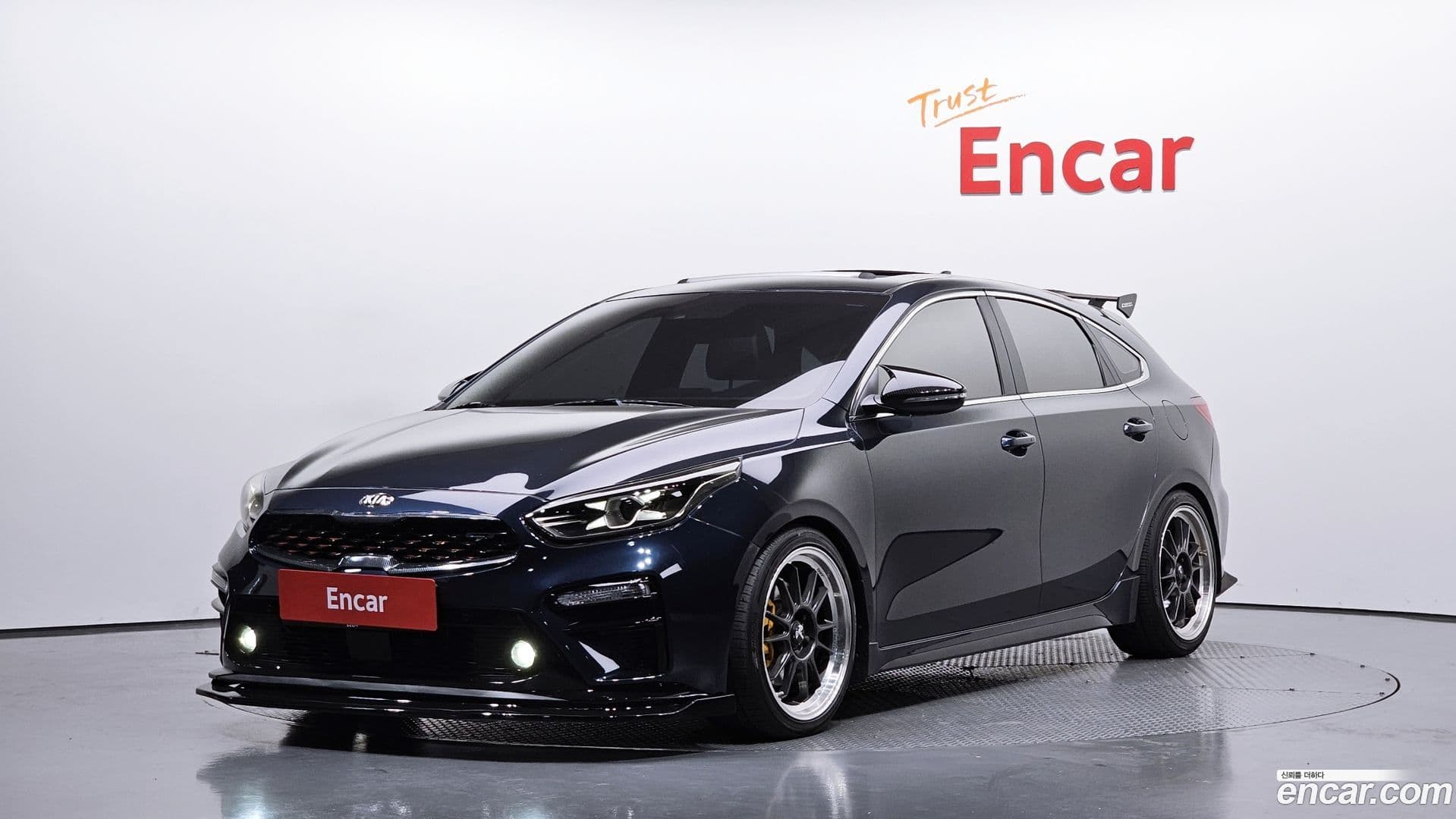 Main__Slider__Photo:K3 Kia 2020.1-0