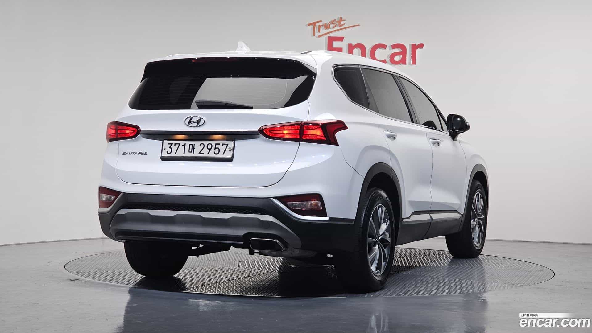 Santafe Hyundai 2019.10-OUTER-002