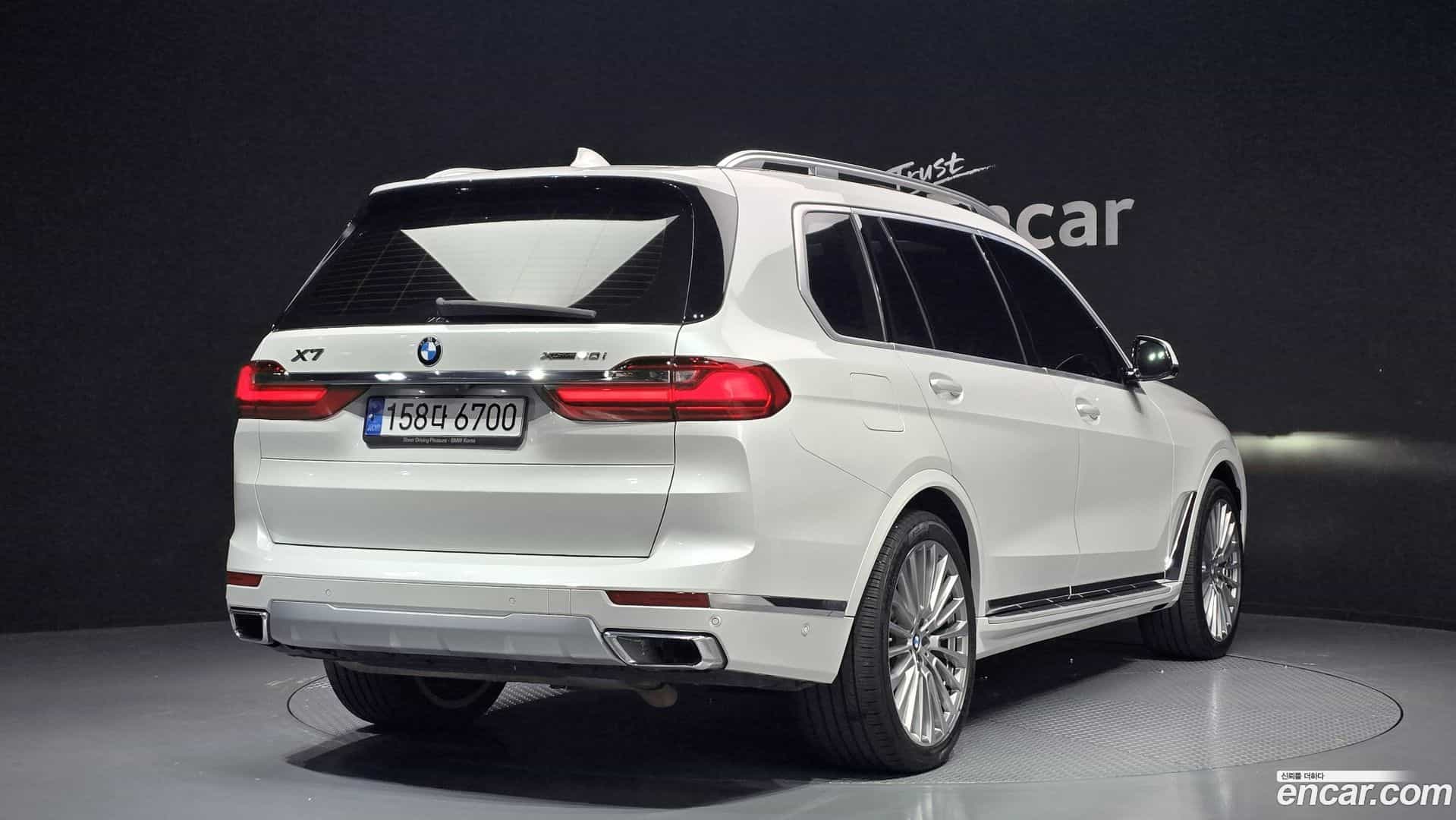 X7 BMW 2021.4-OUTER-002