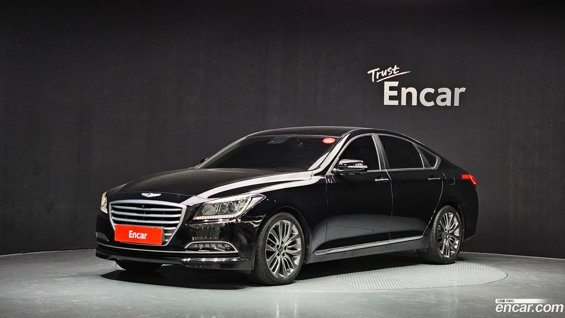 Main__Slider__Photo:Genesis Hyundai 2015.3-0