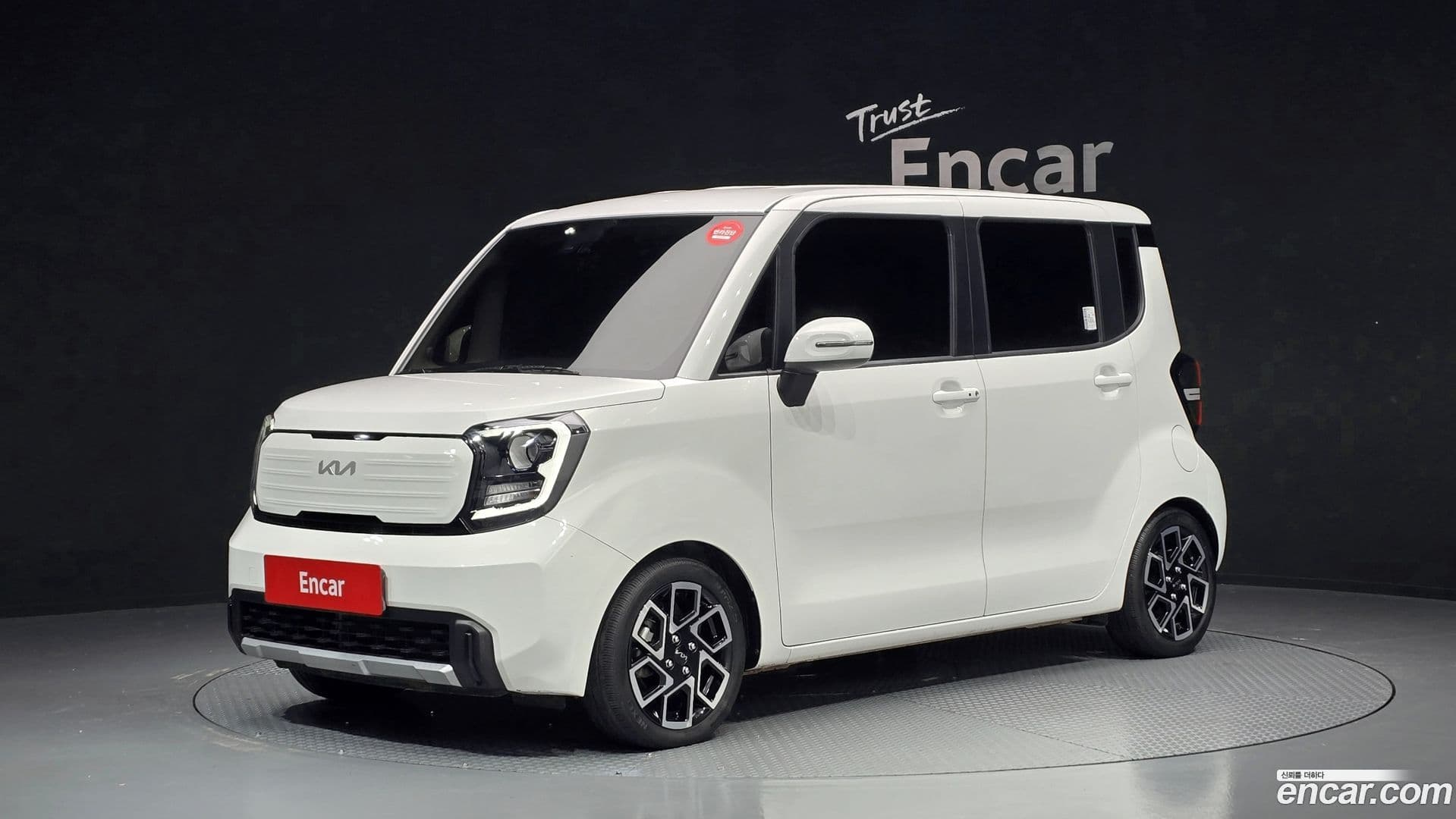 Main__Slider__Photo:RAY Kia 2023.9-0