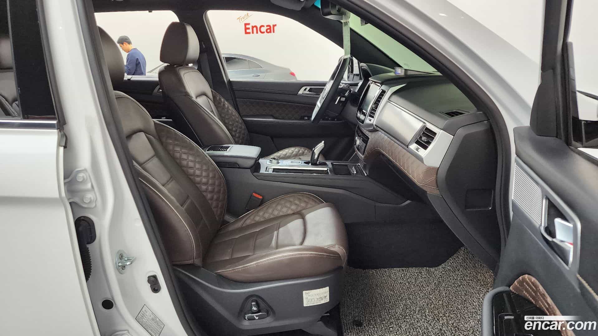 Rexton KG Mobility 2022.1-OPTION-015