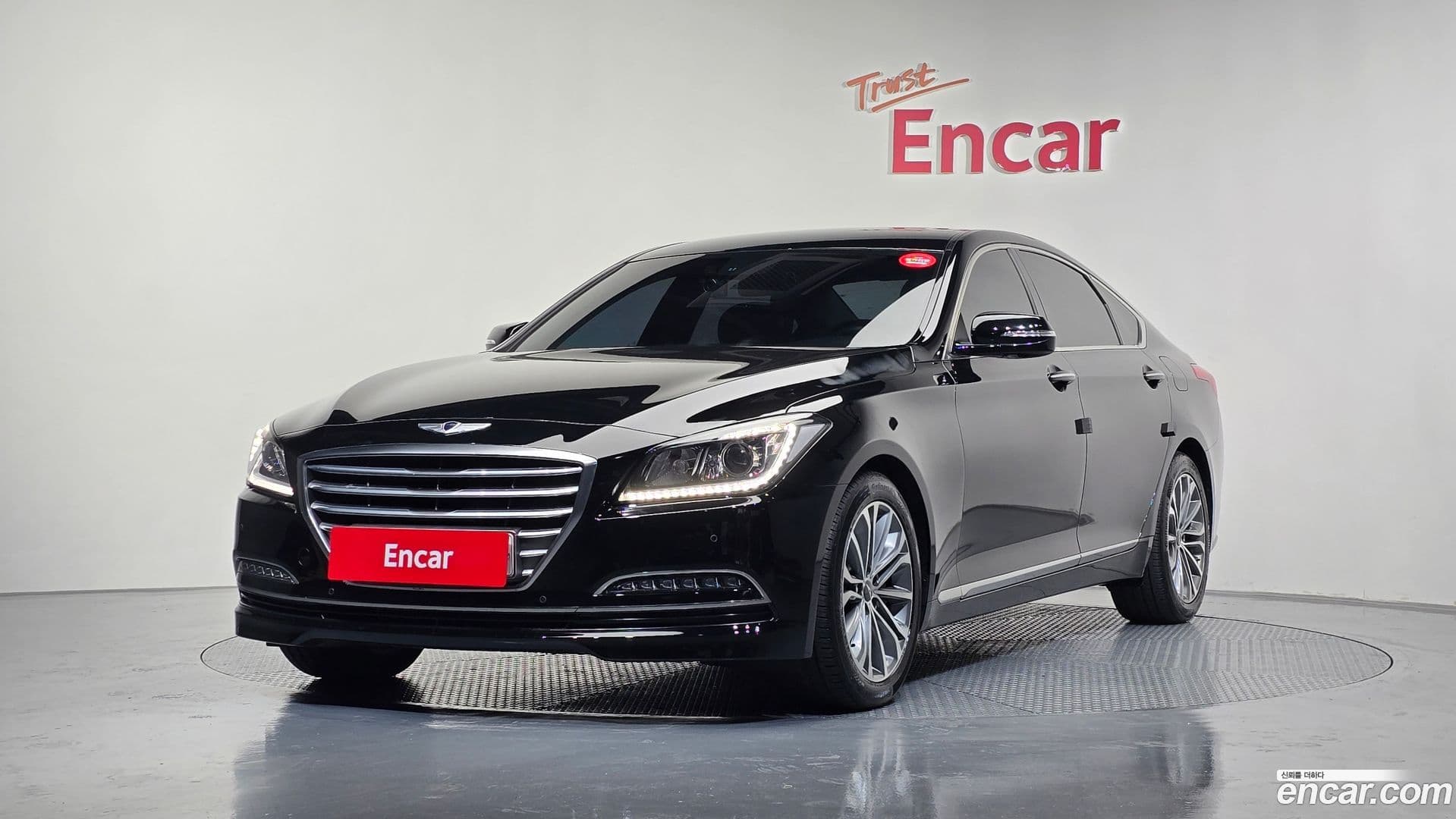 Main__Slider__Photo:Genesis Hyundai 2015.4-0