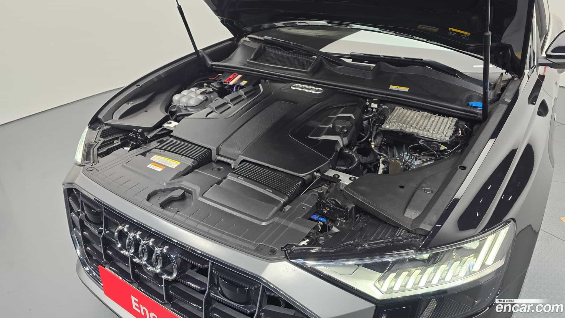 Q8 Audi 2020.5-INNER-006