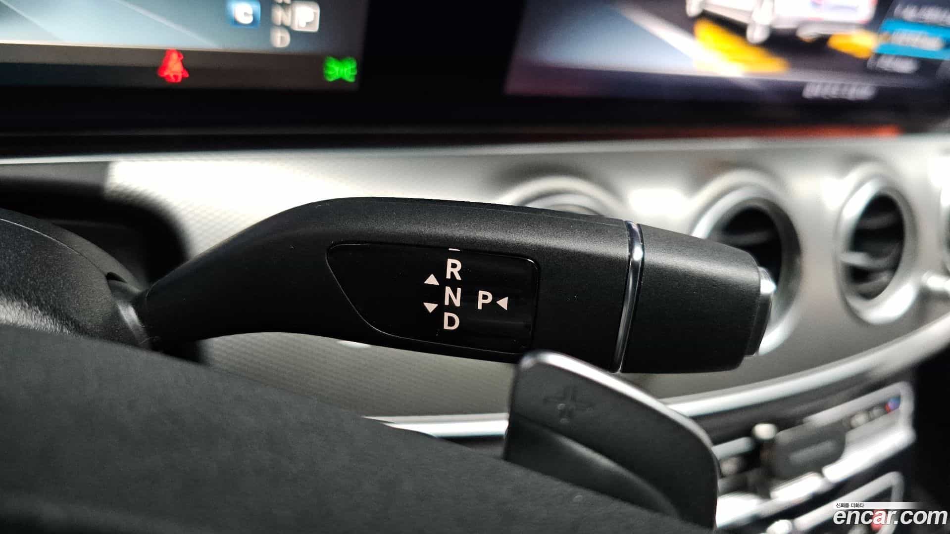 E-Class Mercedes-Benz 2017.0-INNER-009