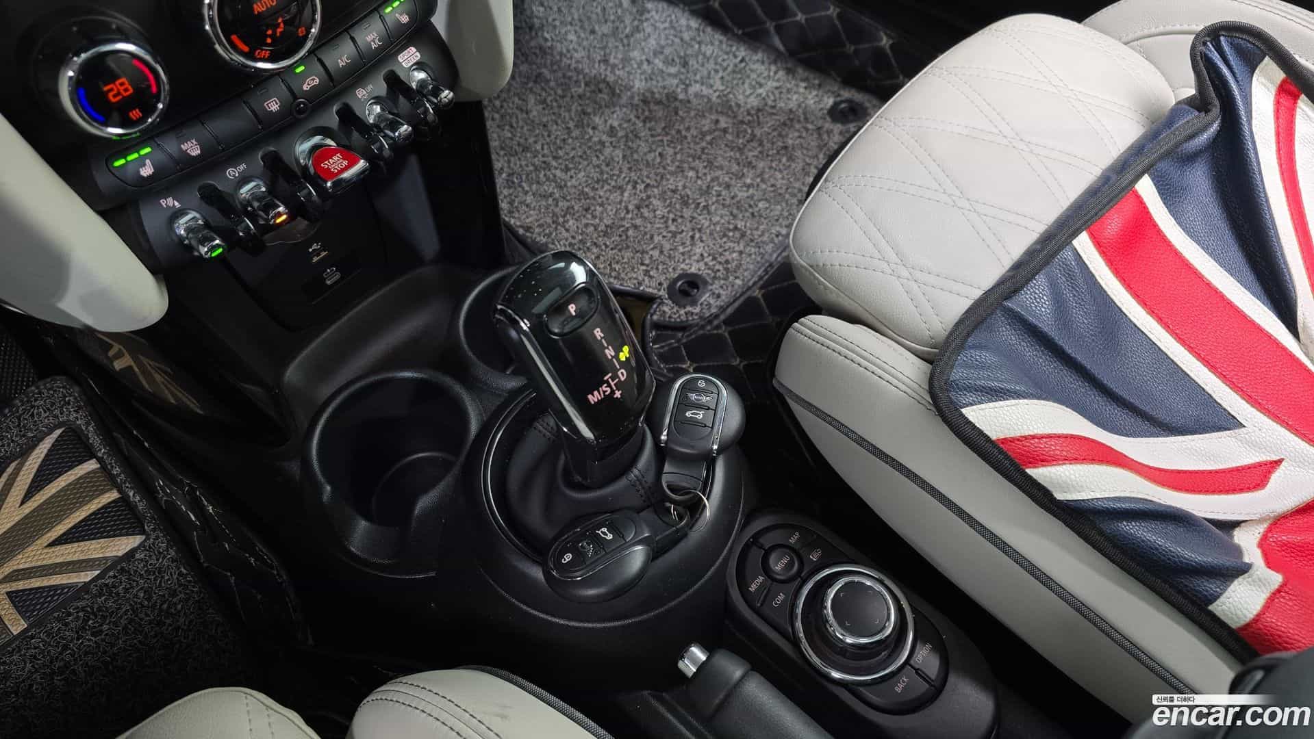 Cooper Mini 2022.10-INNER-009