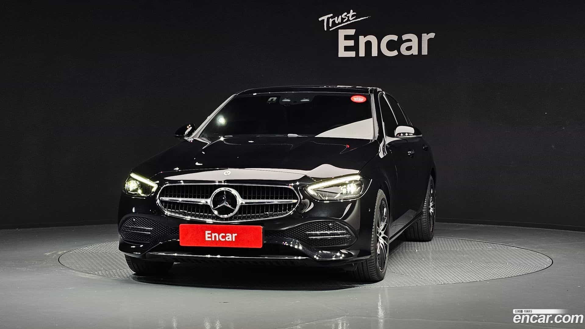 C-Class Mercedes-Benz 2024.7-OUTER-003