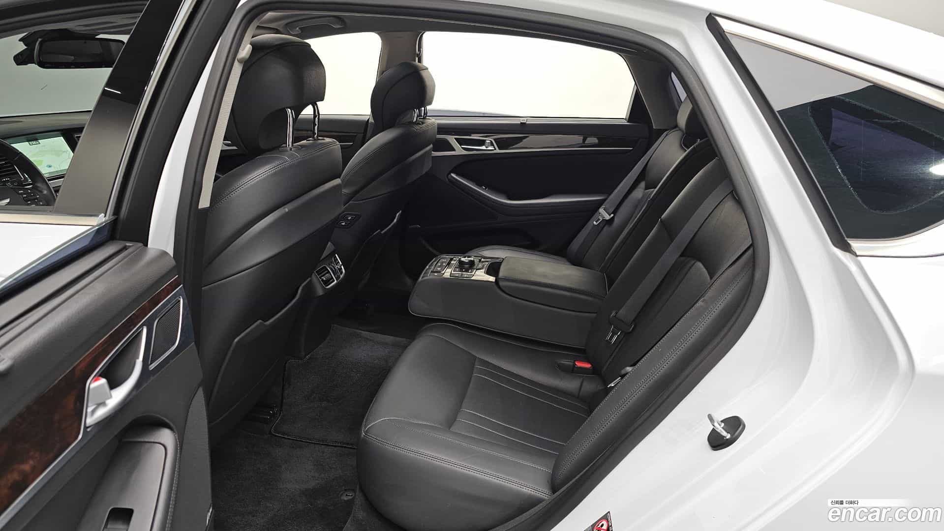 Genesis Hyundai 2015.3-OPTION-016