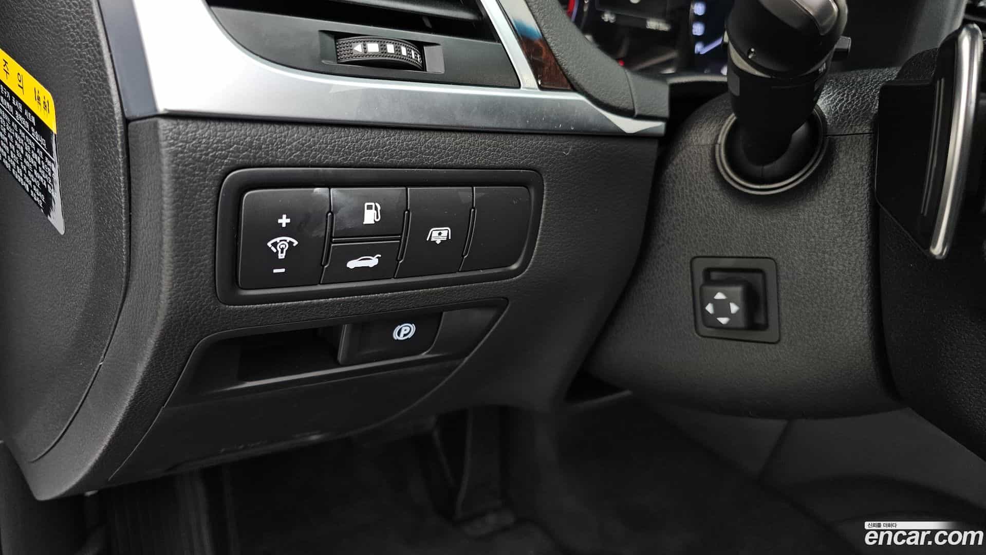 Genesis Hyundai 2015.3-OPTION-022