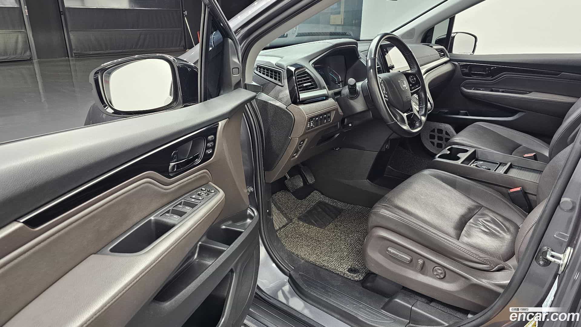 Odyssey Honda 2019.2-INNER-010