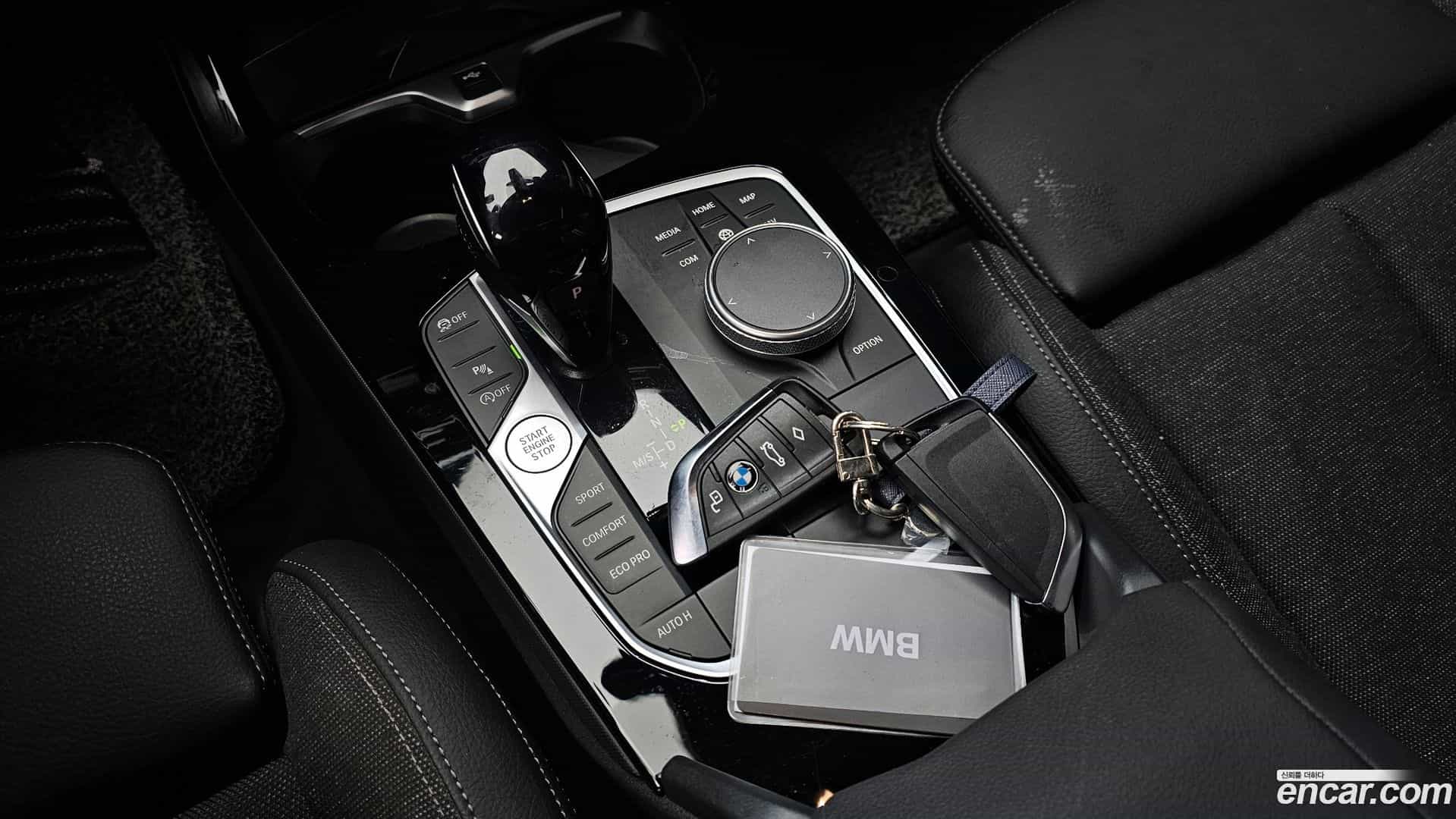 1-Series BMW 2023.7-INNER-009