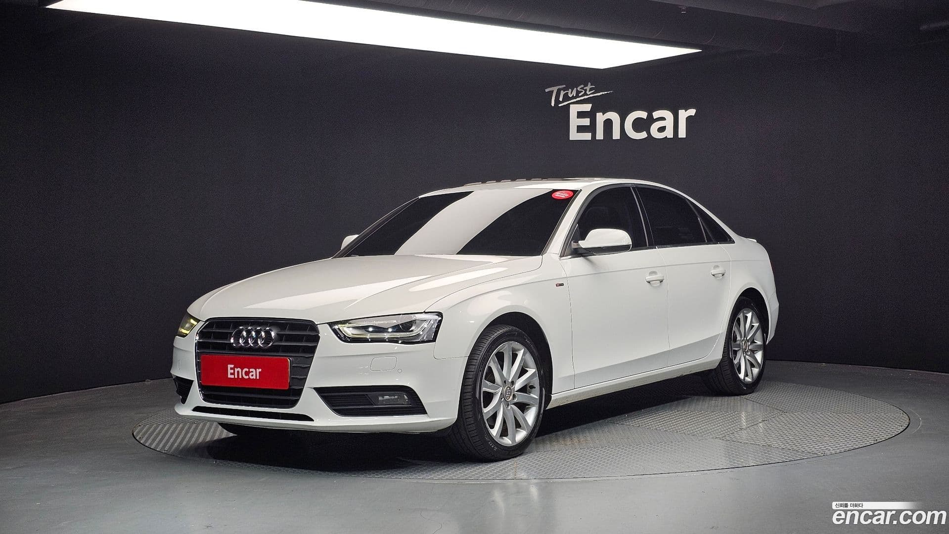 Main__Slider__Photo:A4 Audi 2015.4-0