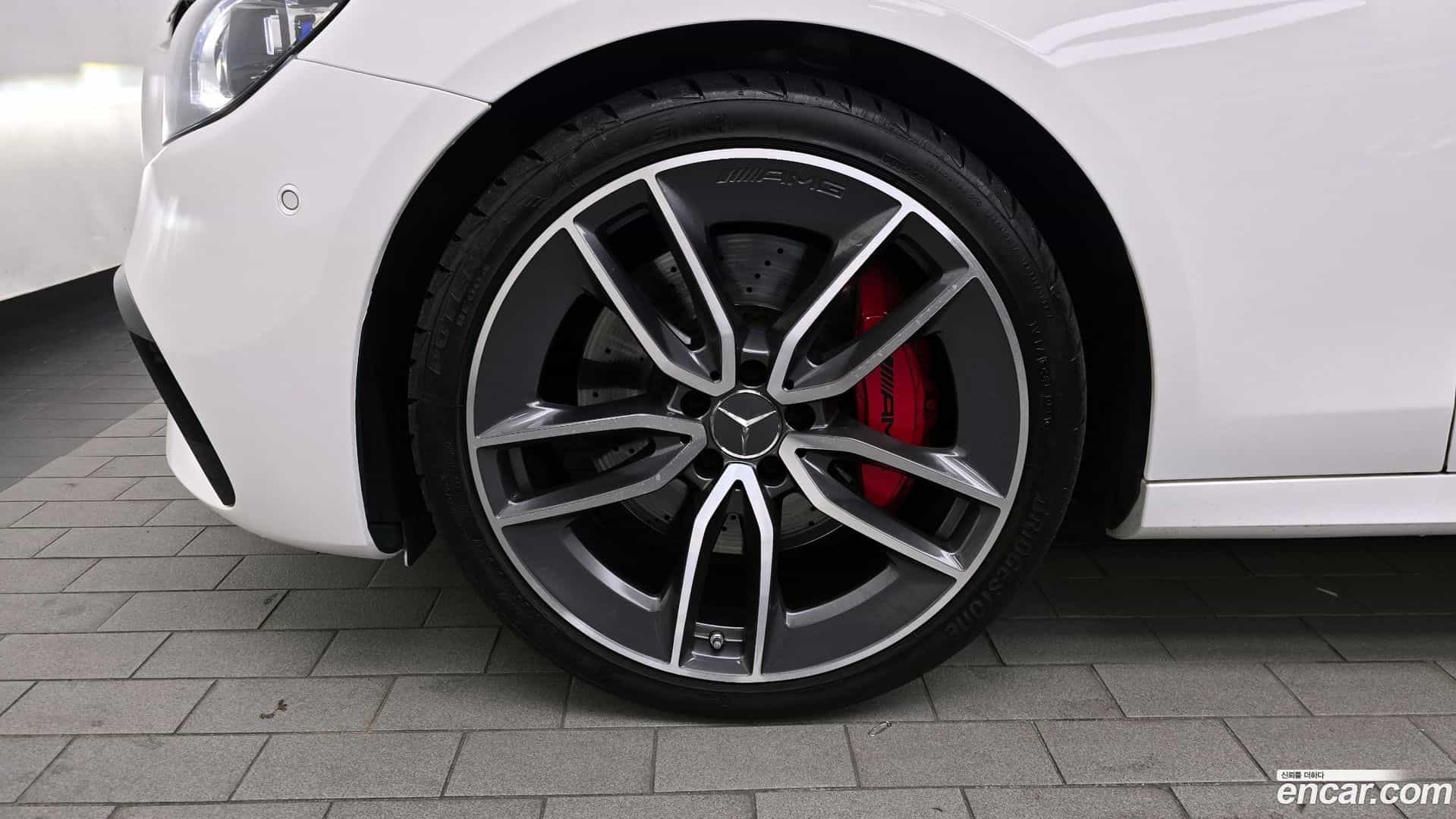 E-Class Mercedes-Benz 2021.9-OUTER-005